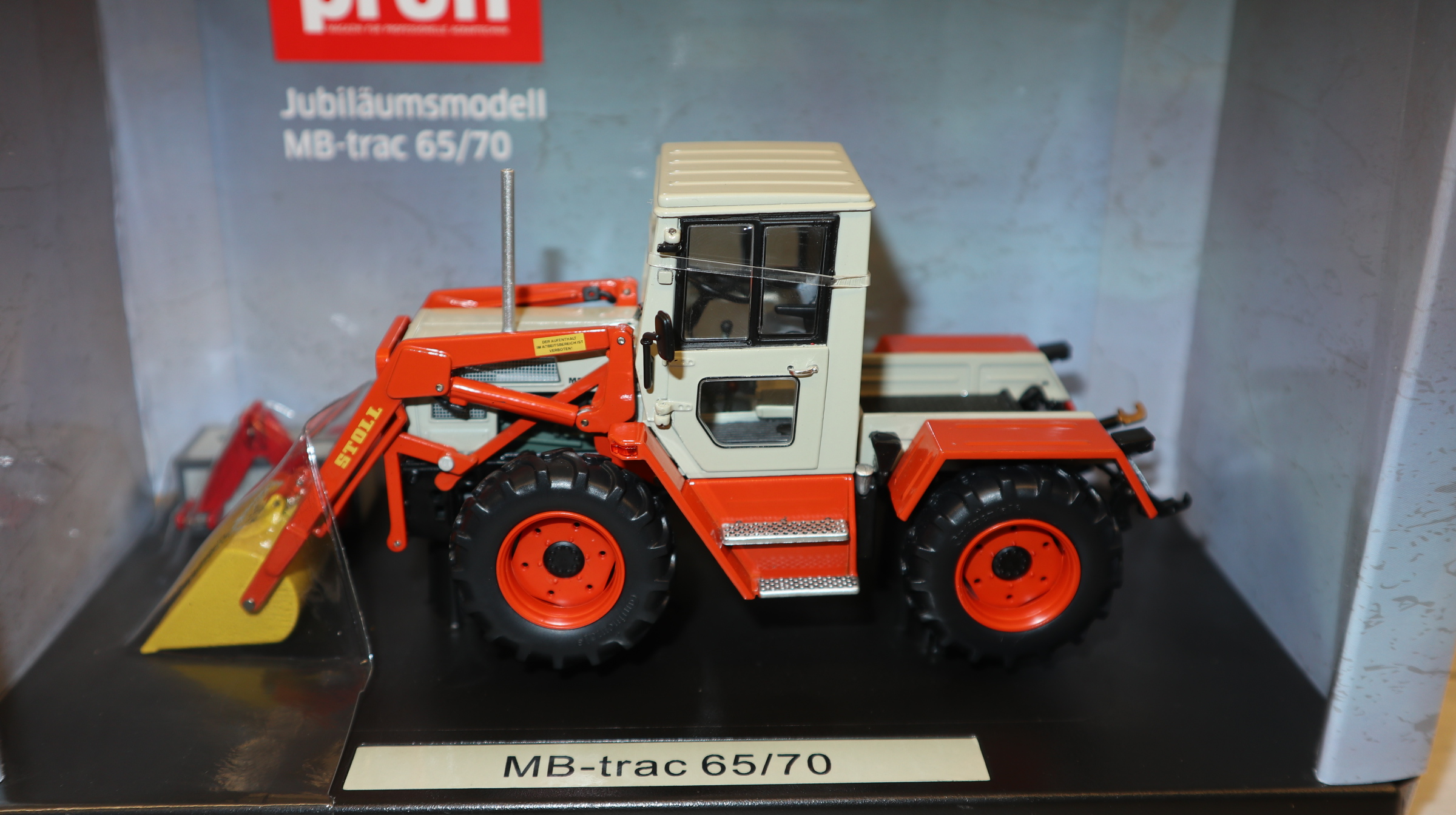 Weise Toys 2066 in 1:32,  MB trac 65/70 mit Frontlader, Agritechnica 2023, NEU in OVP