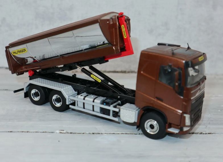 WSI 02-2192 in 1:50, VOLVO FH4, Abroller PALFINGER mit Thermomulde, NEU in OVP