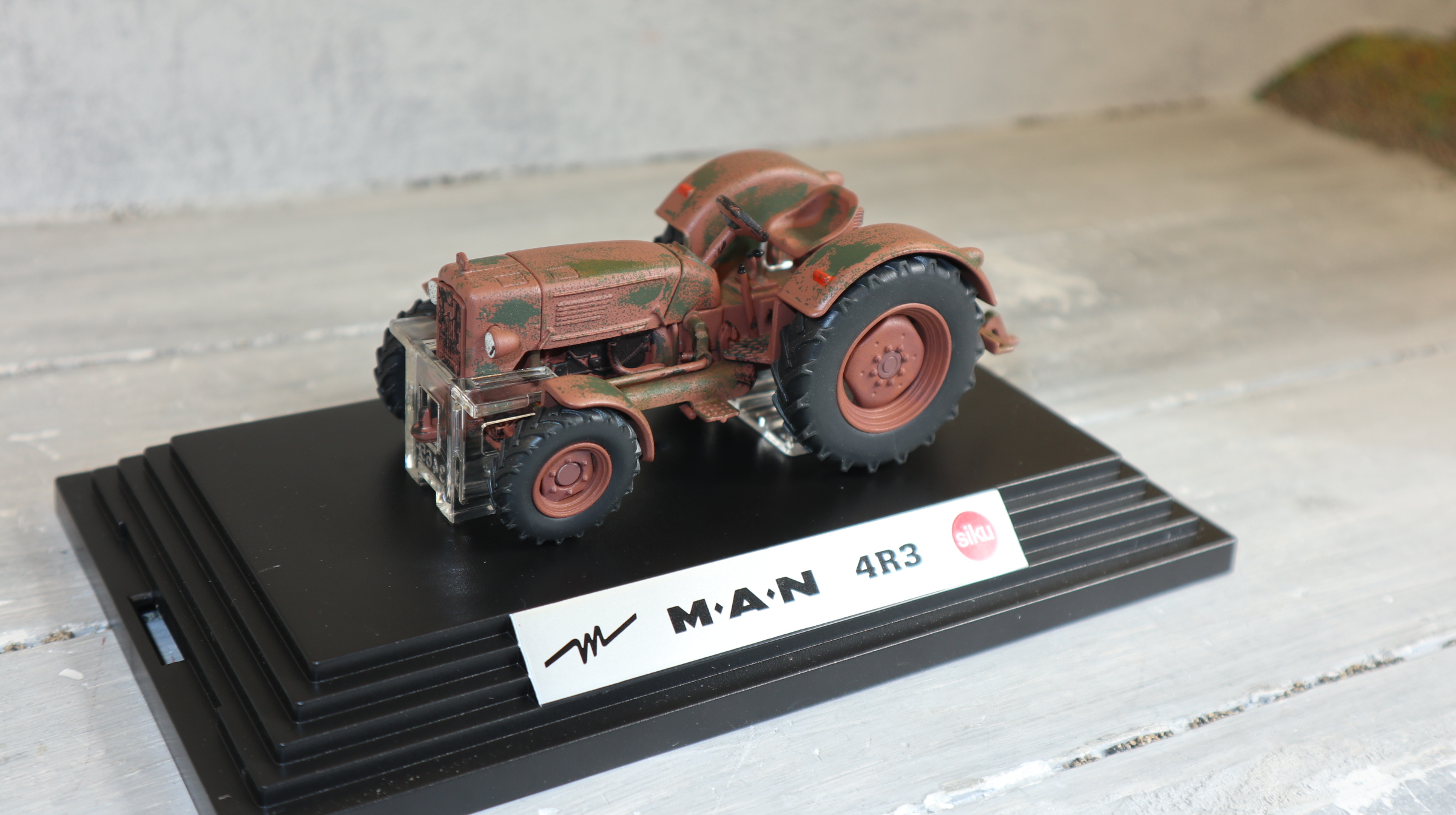 Siku 4461 in 1:32, MAN 4R3 "Dirty", Siku Classic+, NEU in OVP