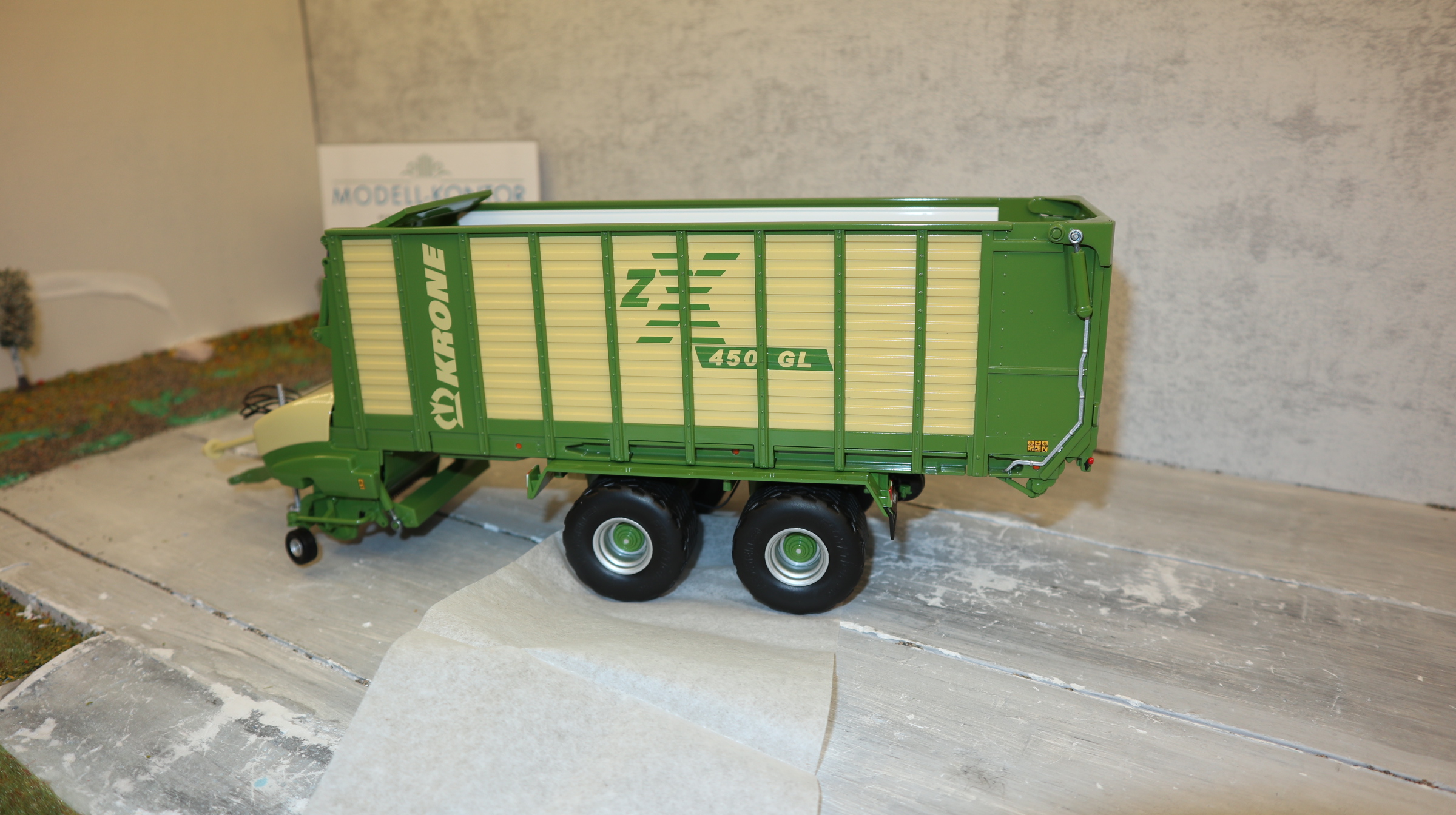 Wiking 077302 in 1:32,  KRONE Ladewagen ZX 450 GL, NEU in OVP