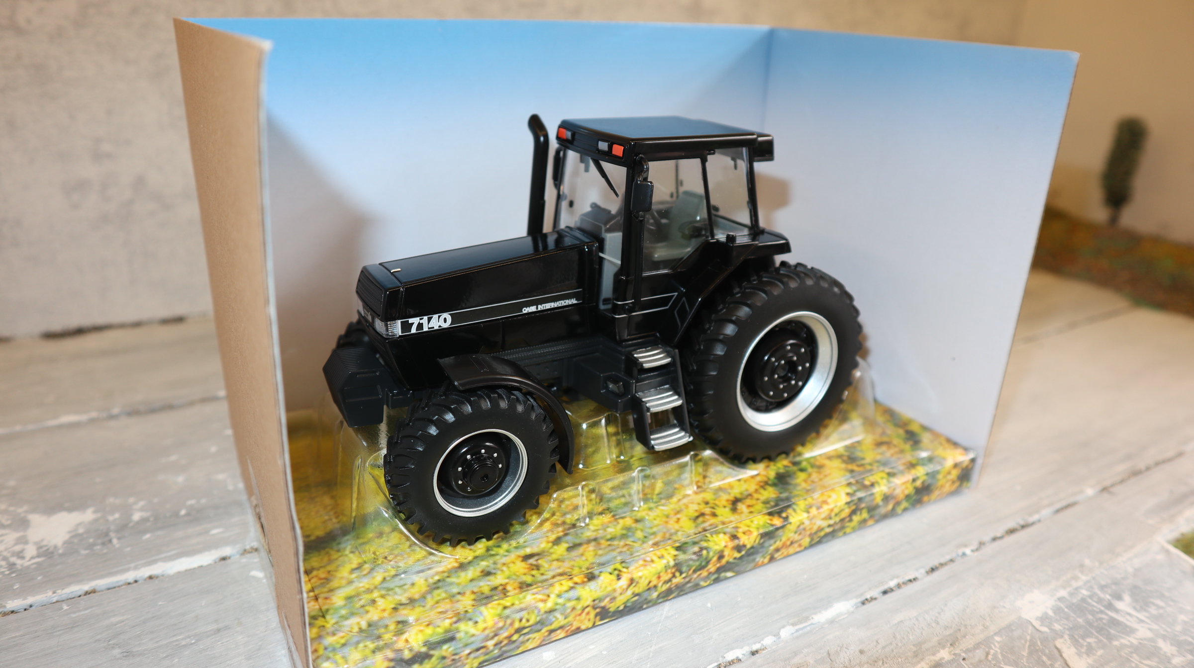 Britains 43416 in 1:32, CASE IH Magnum 7140 BLACK Sondermodell  NEU in OVP