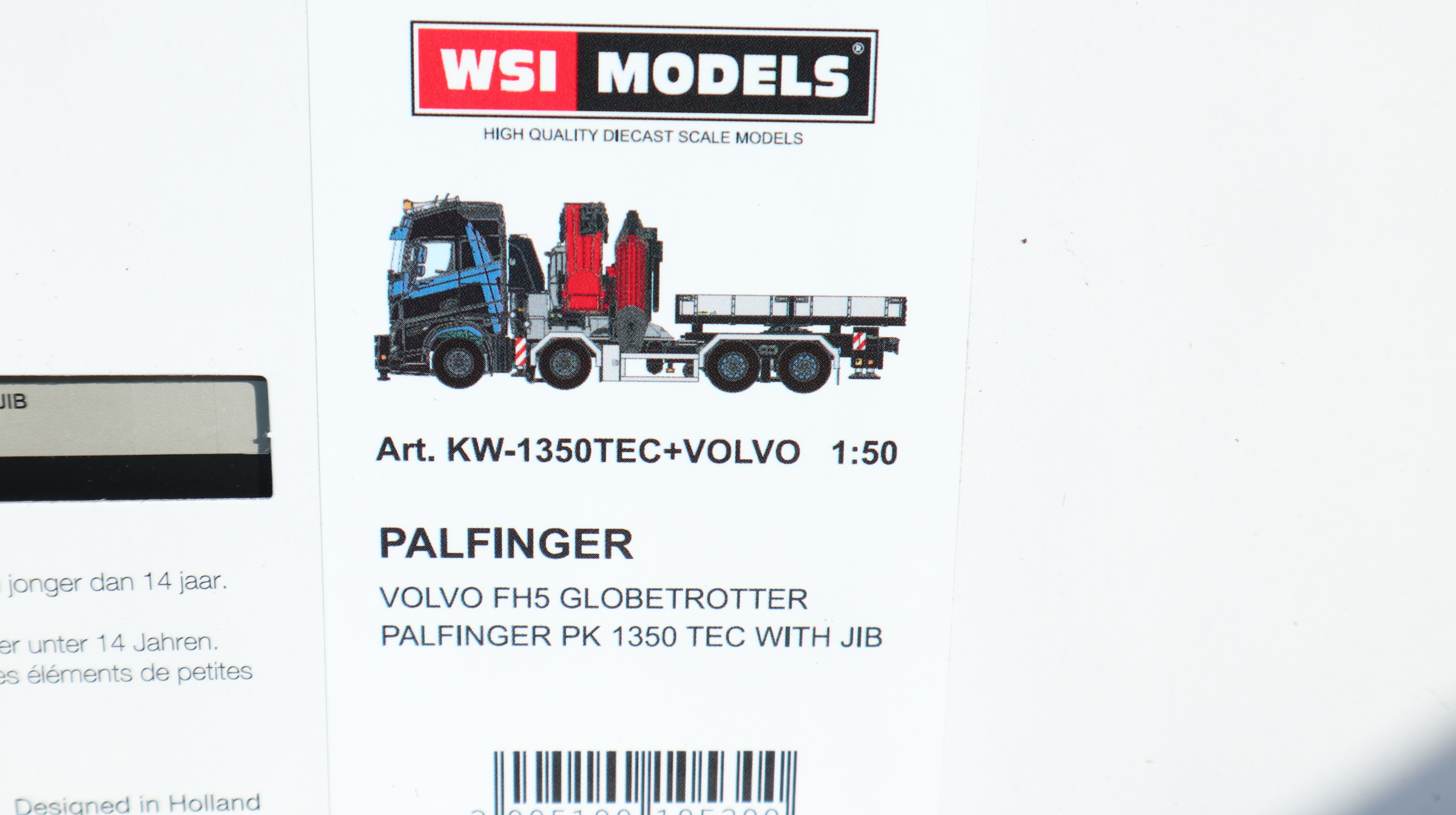 WSI 02-3568 in 1:50, VOLVO FH5 schwarz-blau 8x4 + Palfinger PK 1350 TEC, NEU in OVP