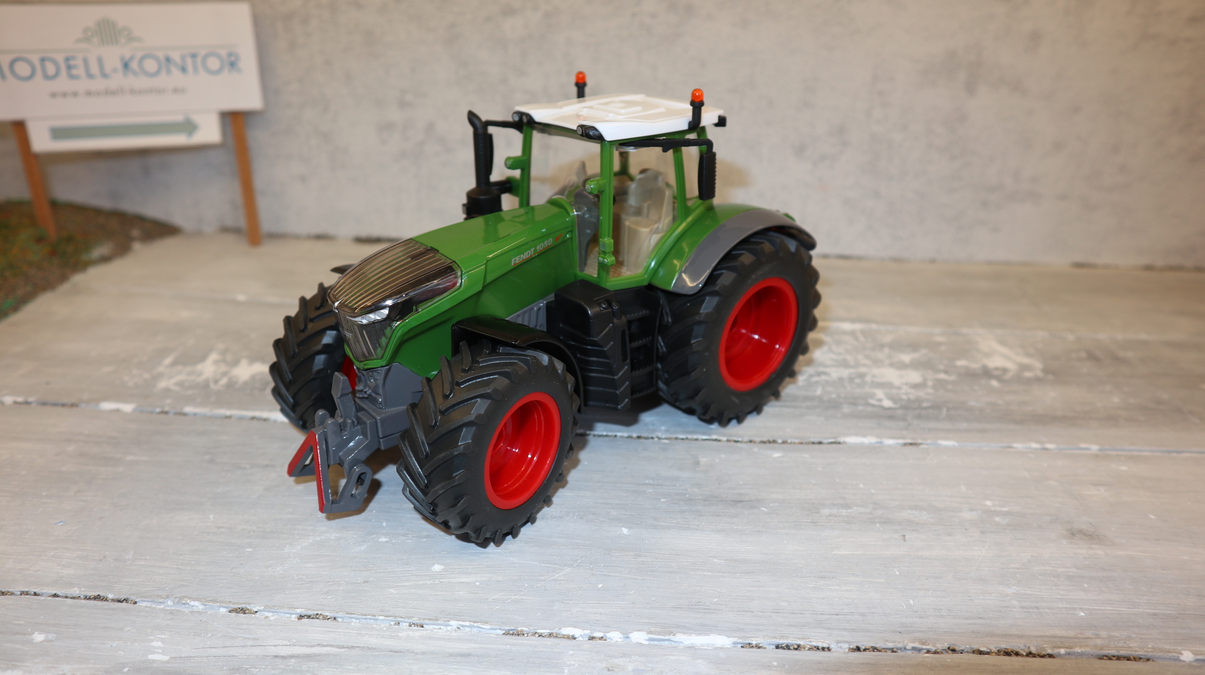 Siku 3287 in 1:32, Fendt 1050 Vario, Neu in OVP