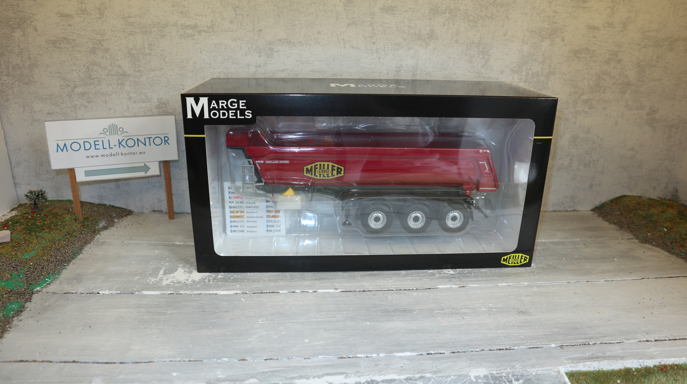 MarGe 2123-02 in 1:32, MEILLER Kipper in ROT, NEU in OVP