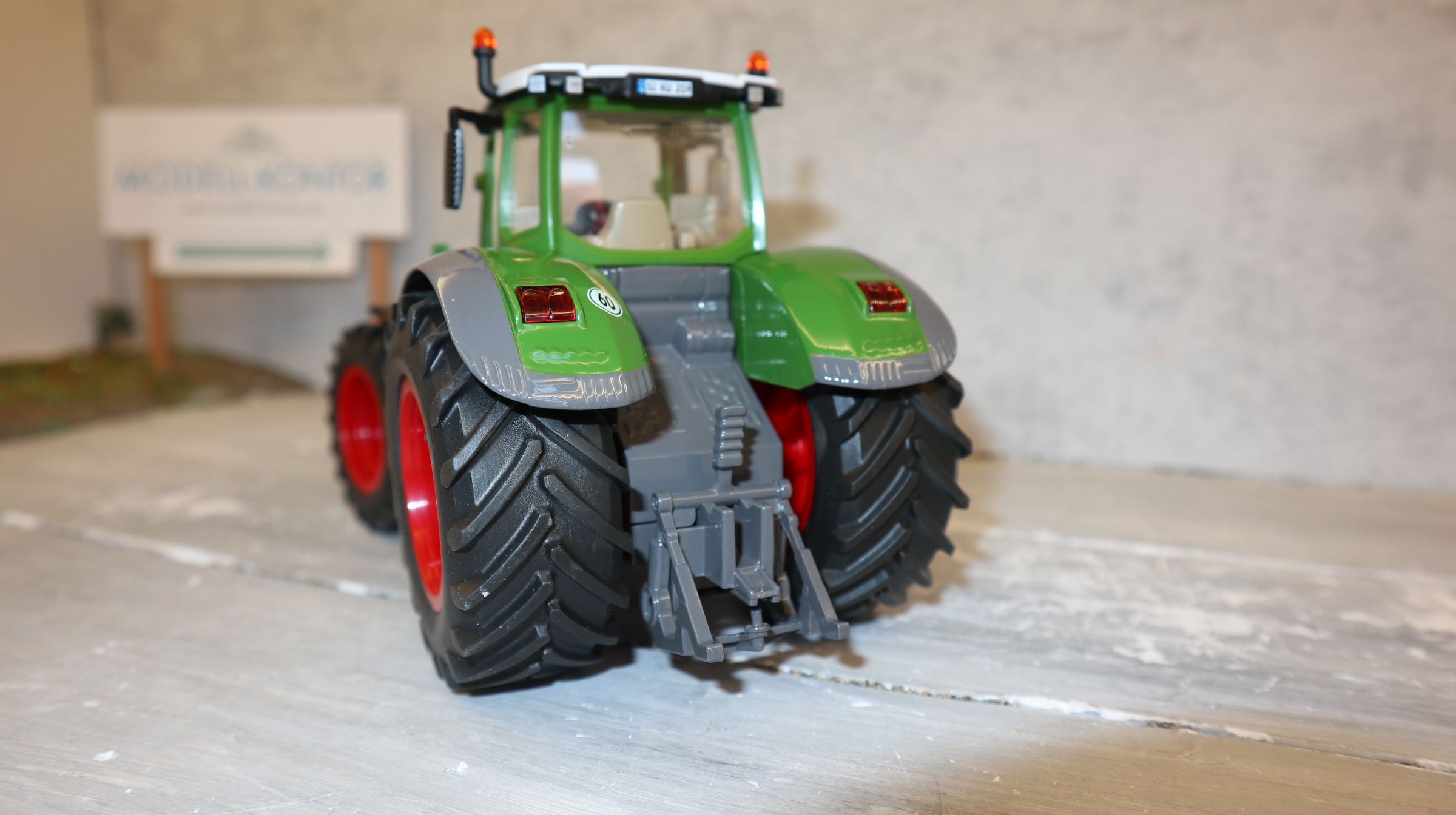 Siku 3287 in 1:32, Fendt 1050 Vario, Neu in OVP