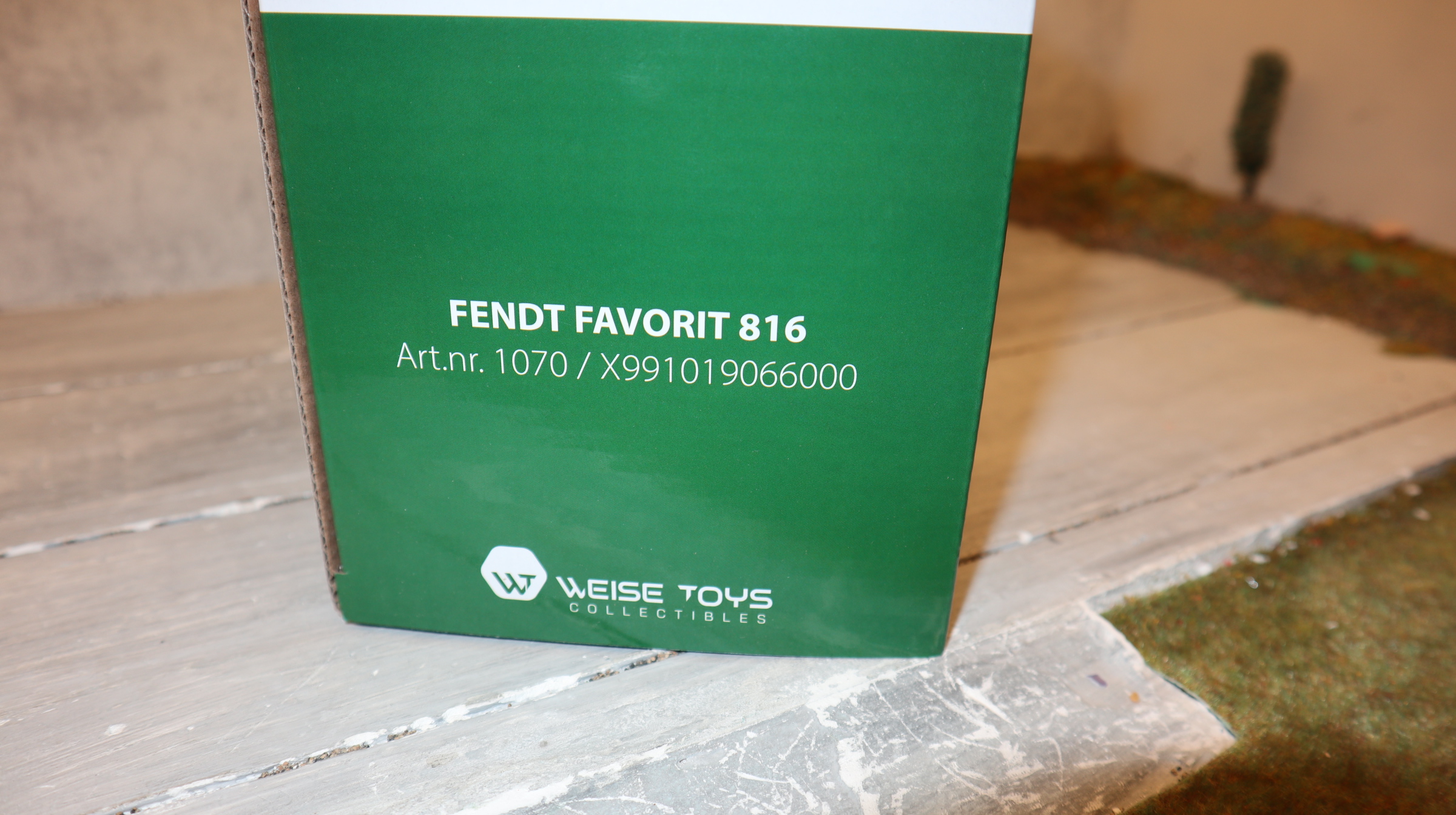 Weise Toys 1070 in 1:32, Fendt Favorit 816,  NEU in OVP