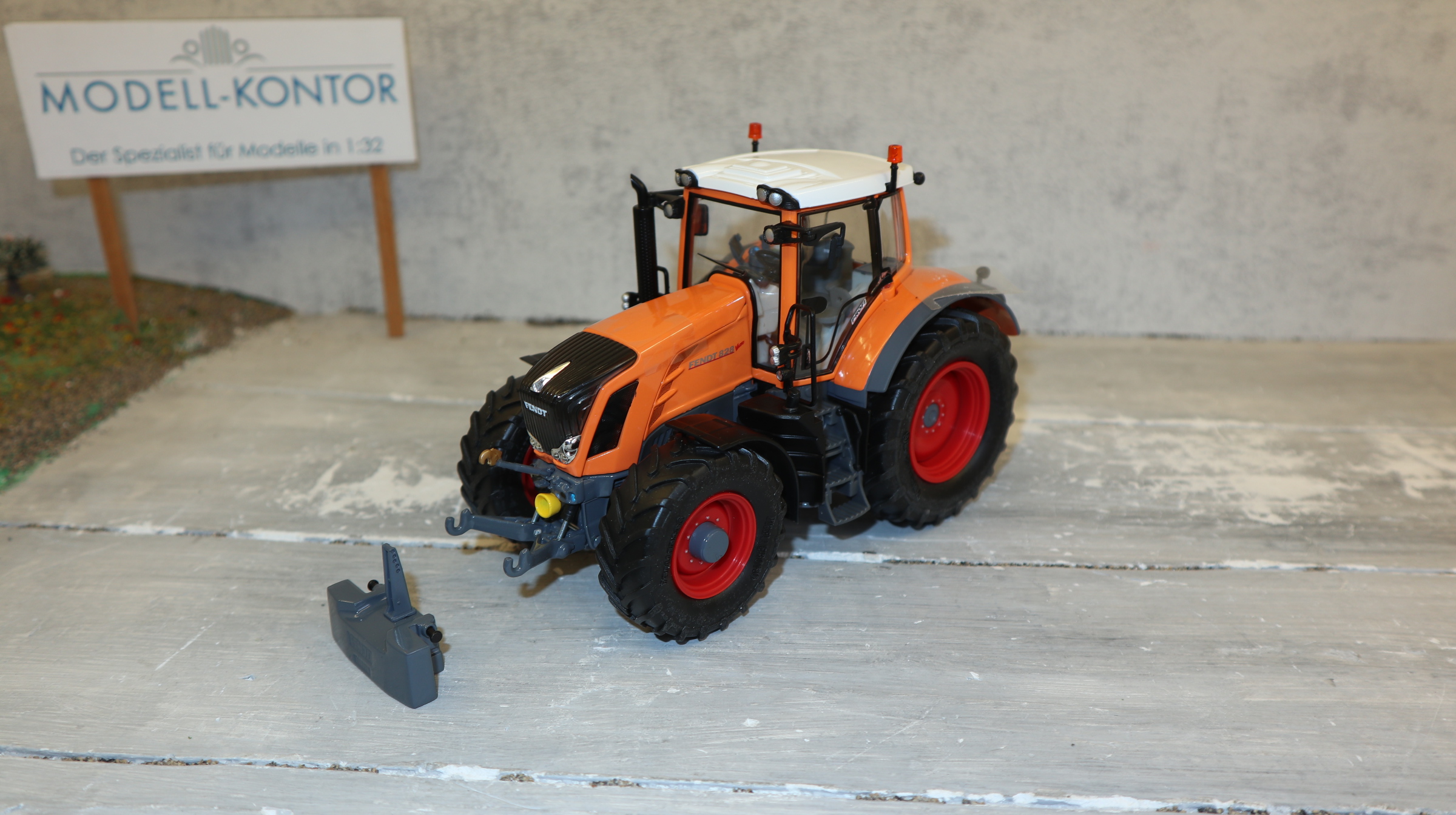 Wiking X991007032000 in 1:32, Fendt 828 kommunal 1st Edition, NEU in OVP