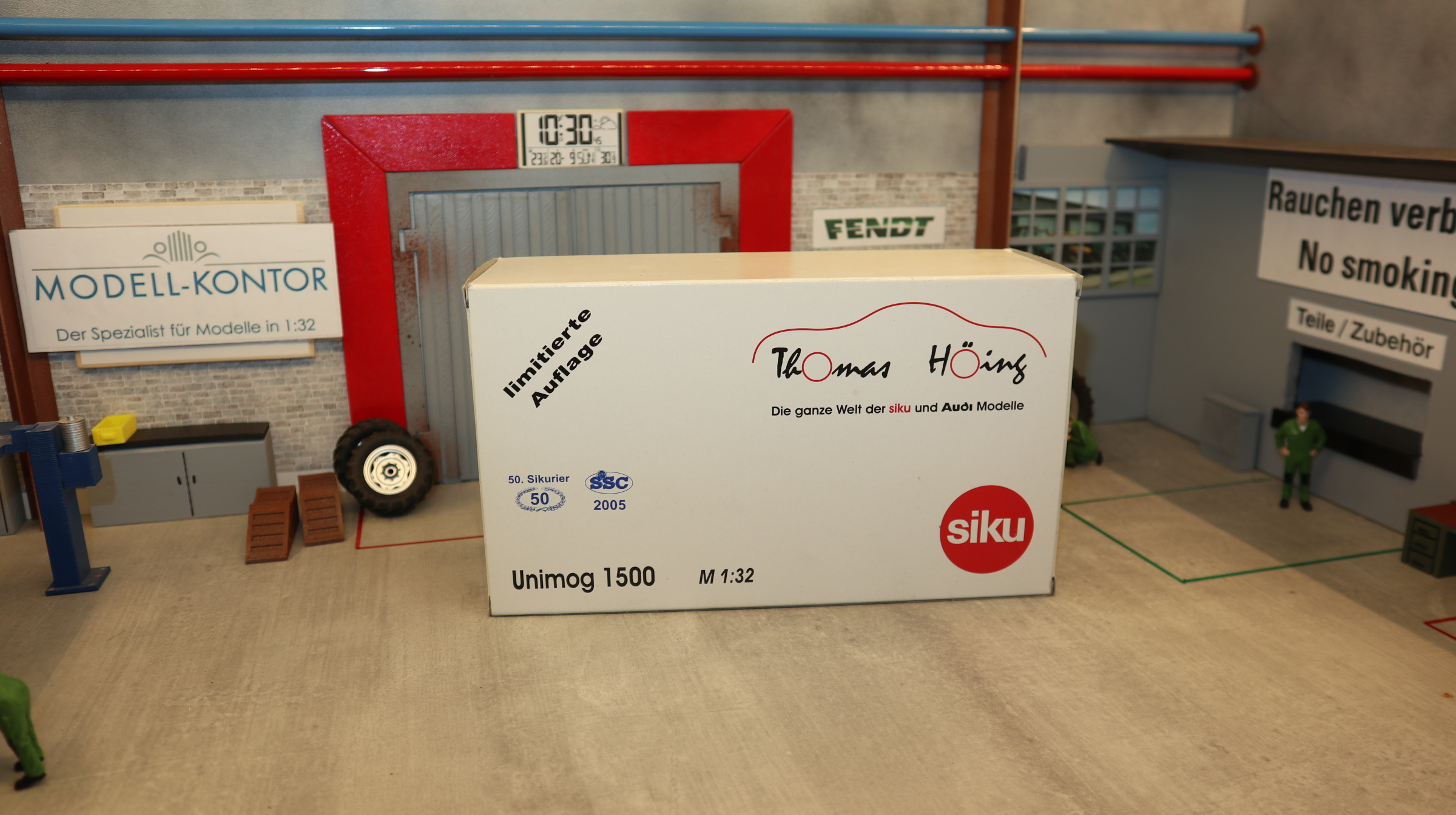 Siku 3153 in 1:32, UNIMOG 1700, Sondermodell blau-weiß, SSC 2005, NEU in OVP