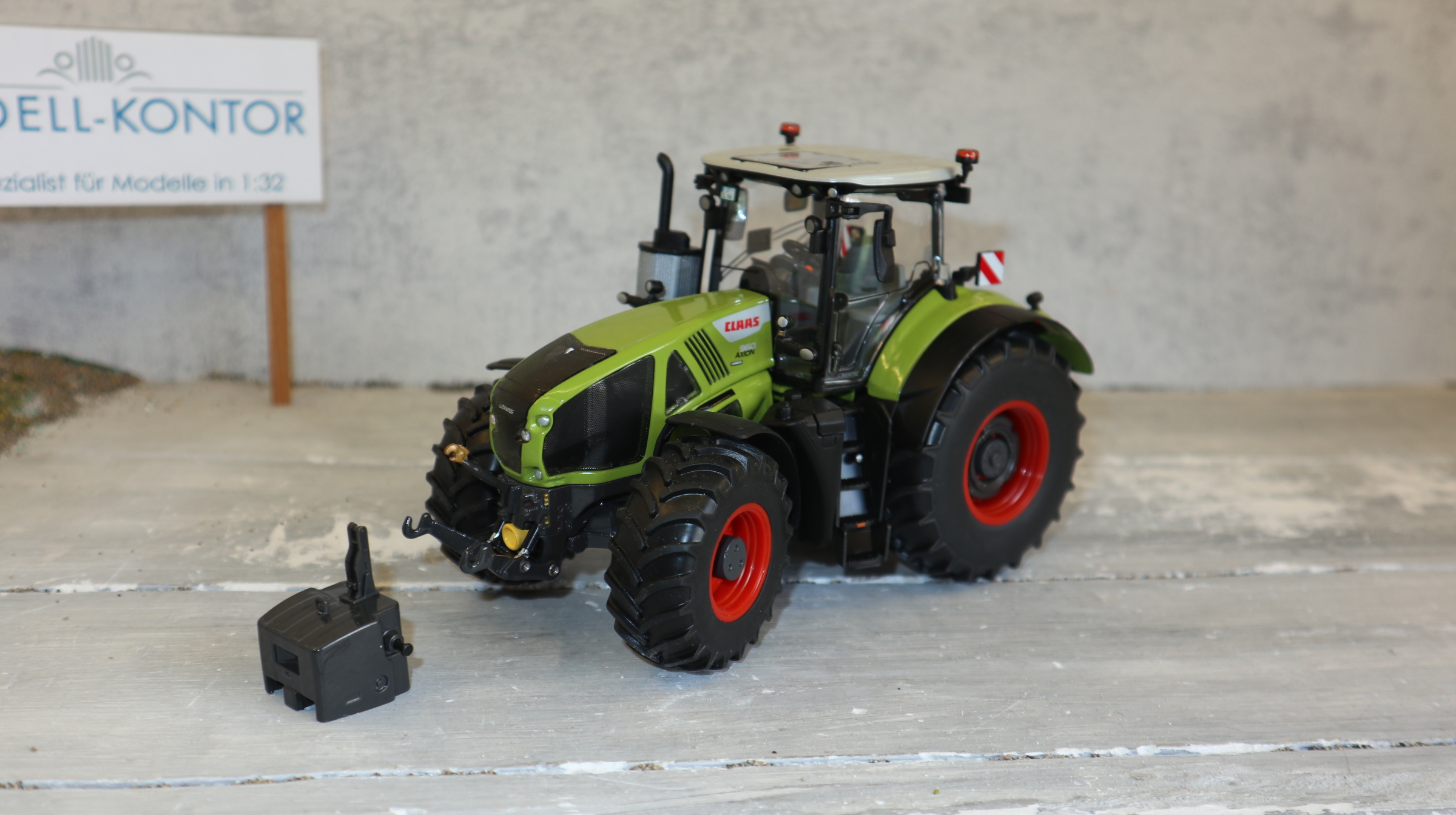 Wiking 02572990 in 1:32,  Claas Axion 960 Facelift 2021, NEU in OVP
