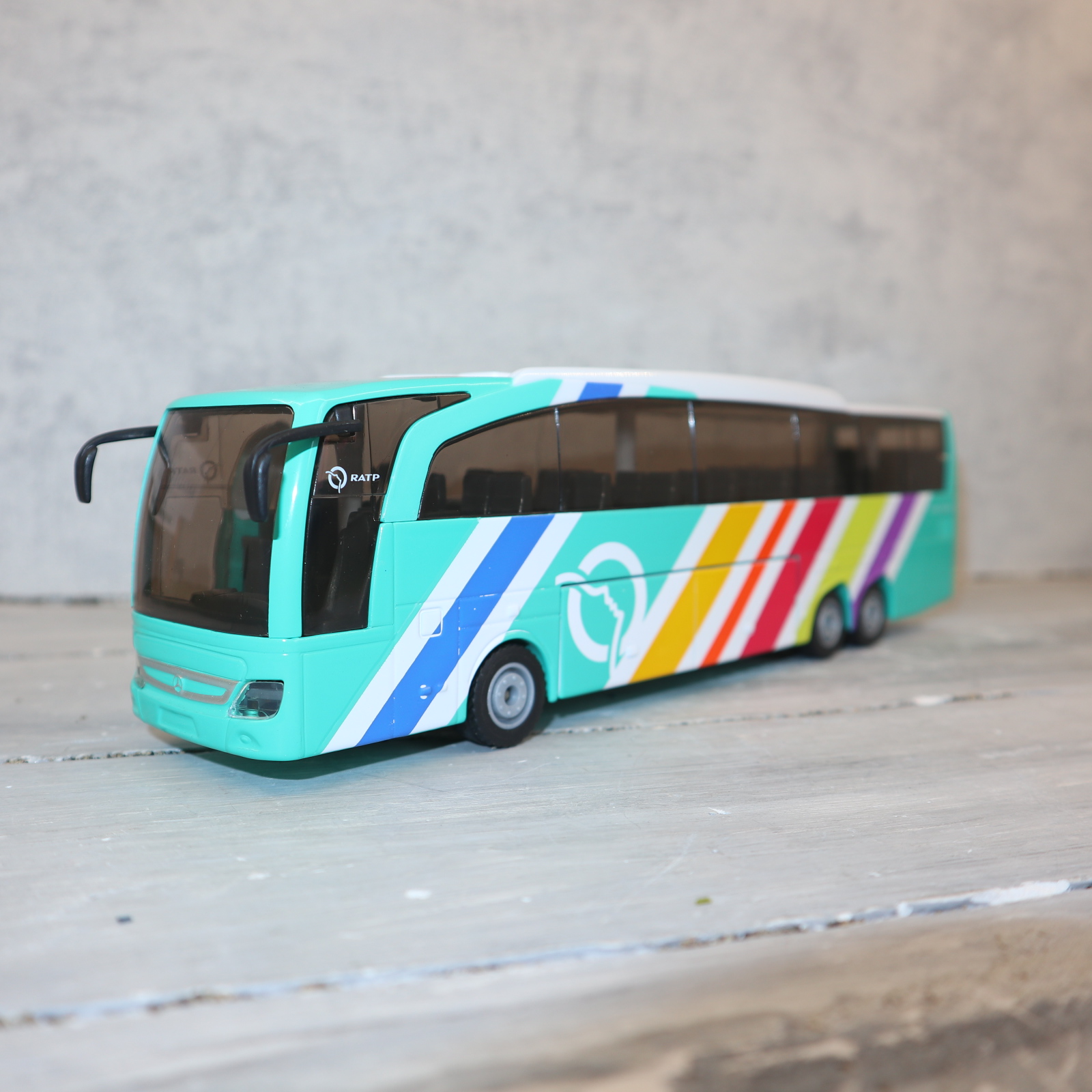Siku 3738 in 1:50 Reisebus MB Sondermodell aus Frankreich RATP , Neu in OVP