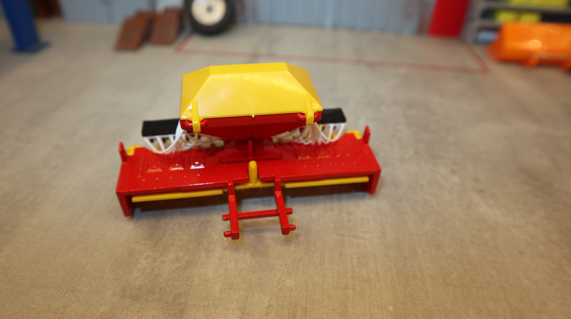 Siku 2261 in 1:32, Saatdrillmaschine PÖTTINGER Sondermodell, NEU in OVP