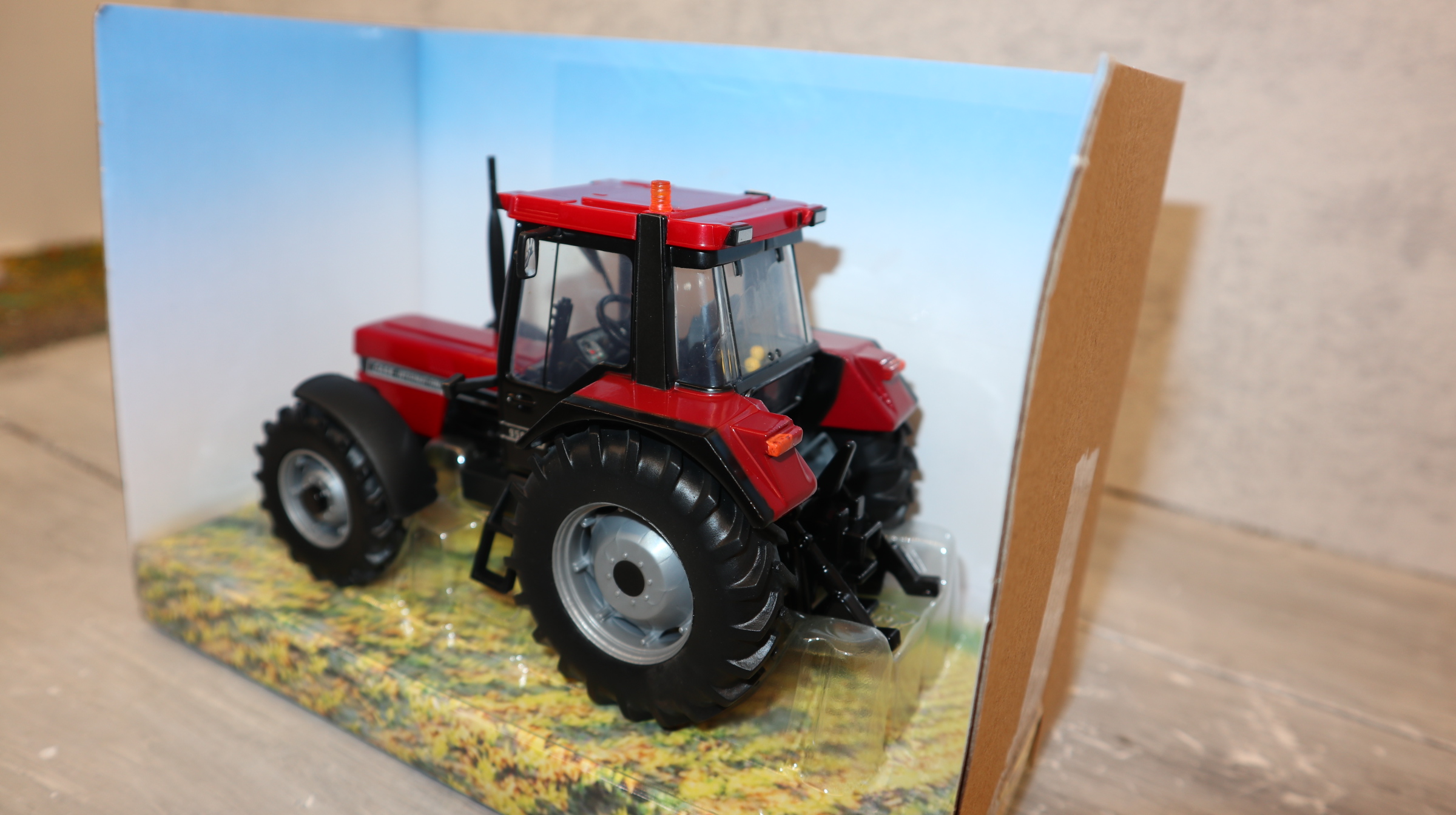 Britains 43328 in 1:32 CASE IH 956 XL 4wd, NEU in OVP