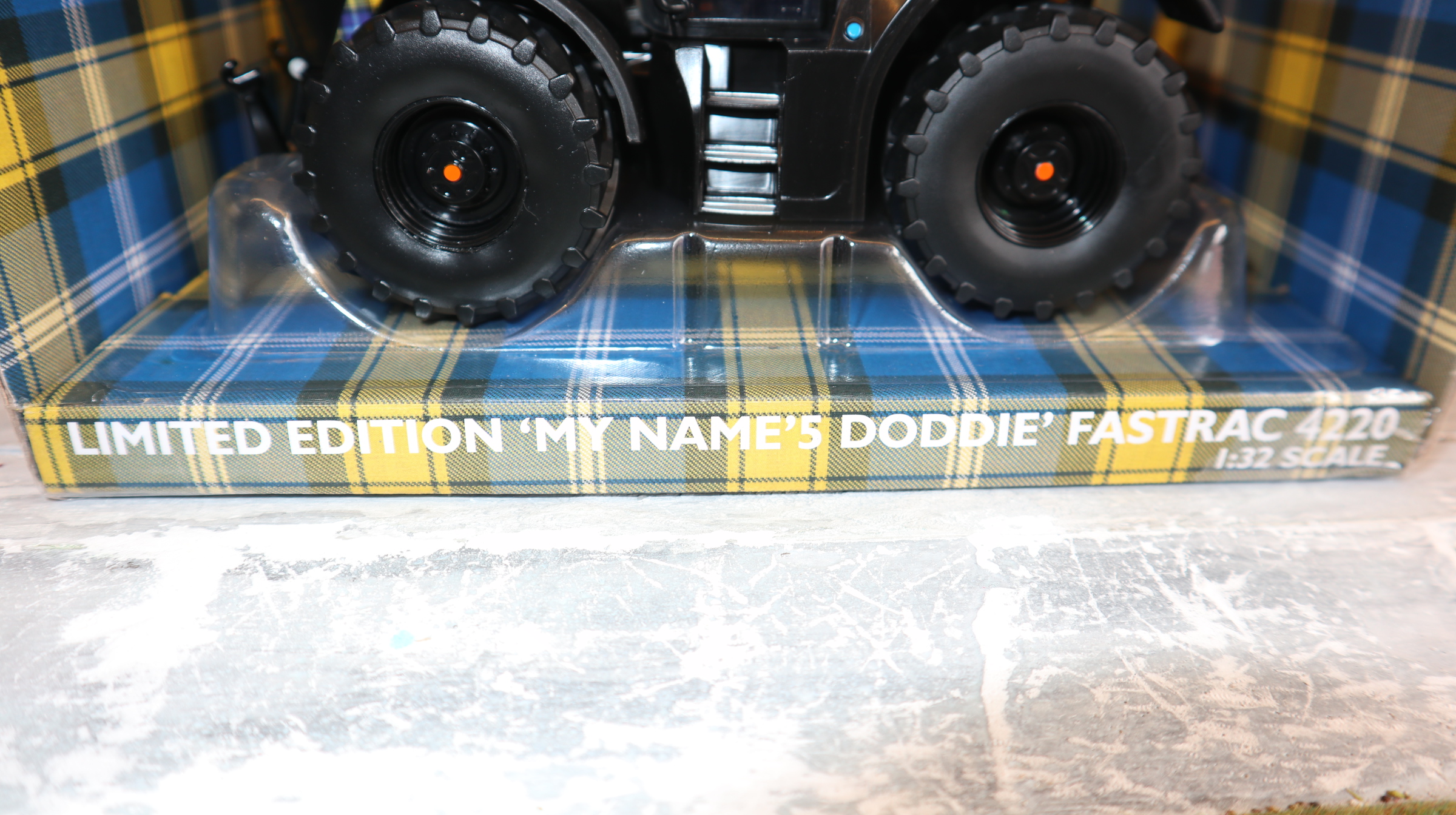 Britains 43421 in 1:32,  Sondermodell JCB 4220 "my-name's-Doddie" ,  NEU in OVP