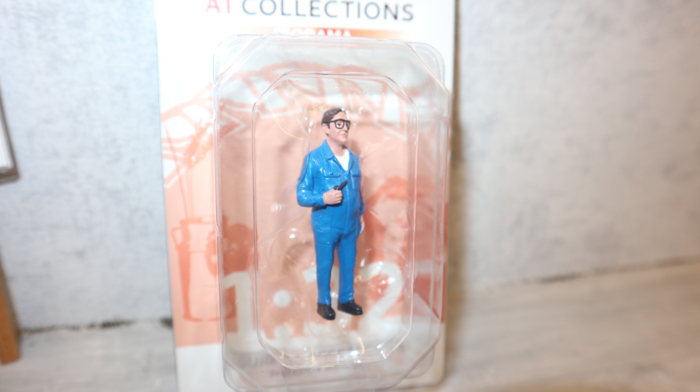 AT Collections 32149 in 1:32,  Figur "Martin mit Pipe",  NEU in OVP