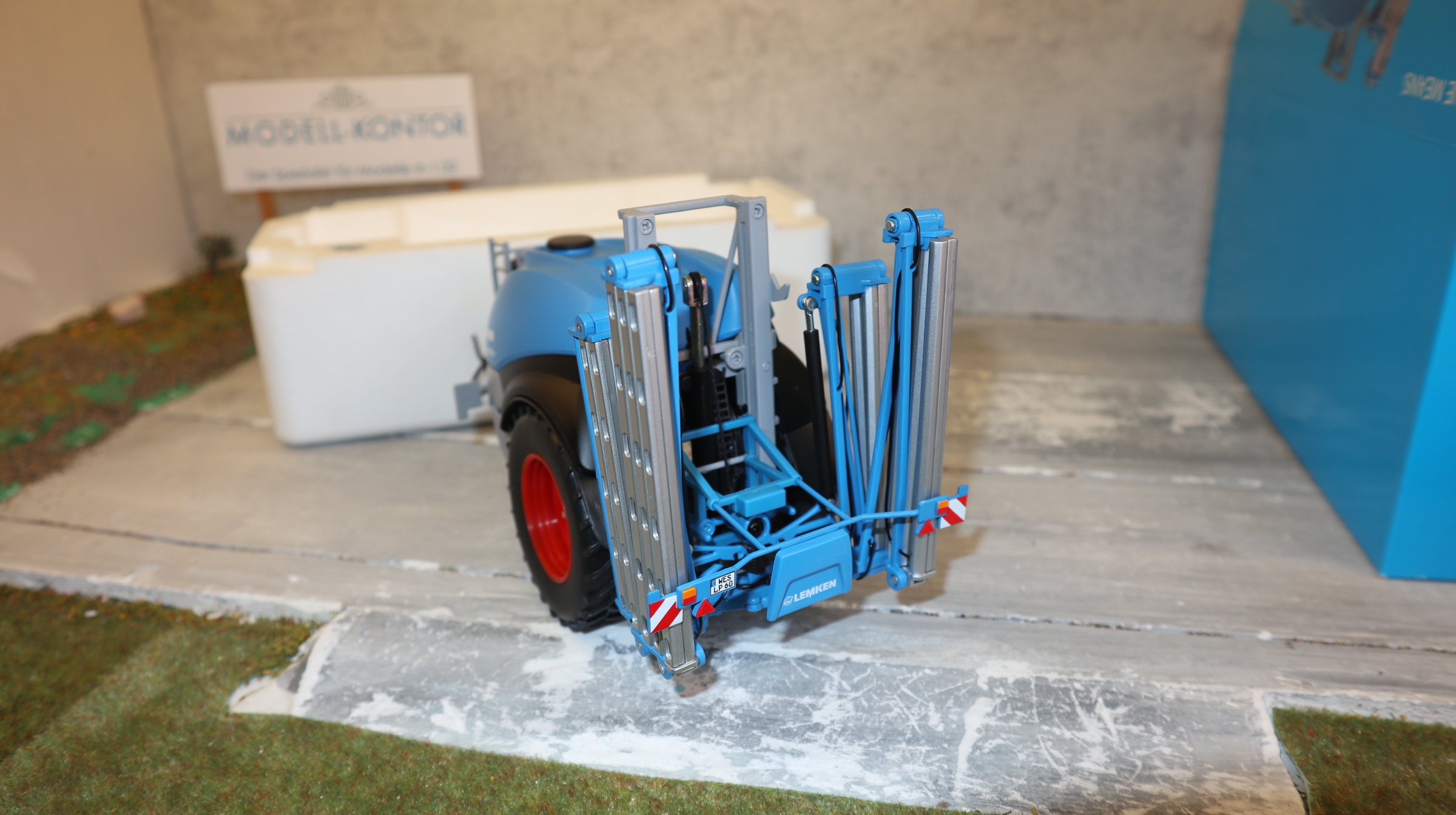 Wiking 0778820 in 1:32, LEMKEN Vega 12 im Händlerkarton, NEU in OVP