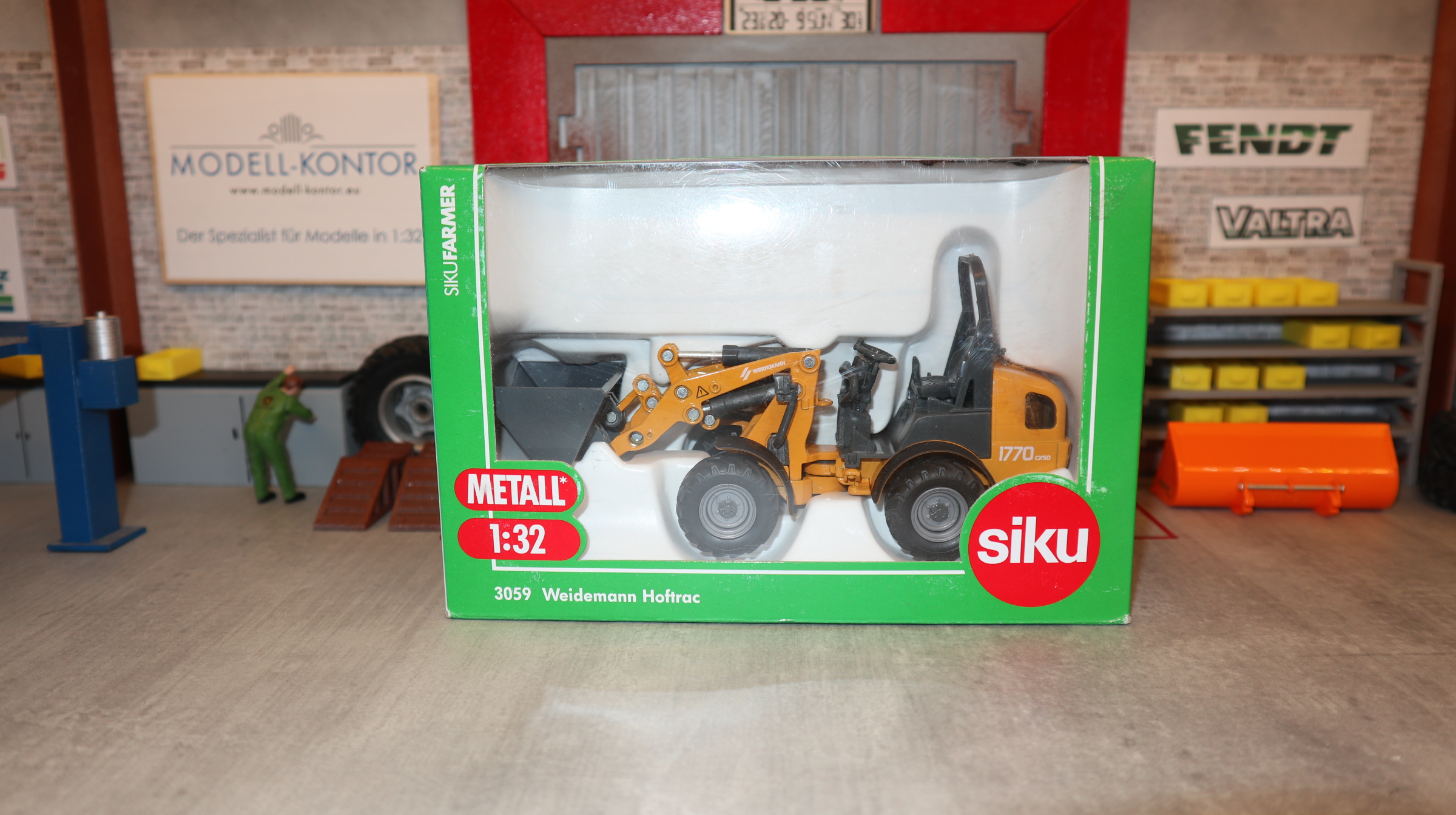 Siku 3059 in 1:32, Weidemann Hoftrac GELB, Sondermodell aus Neuseeland, NEU in OVP