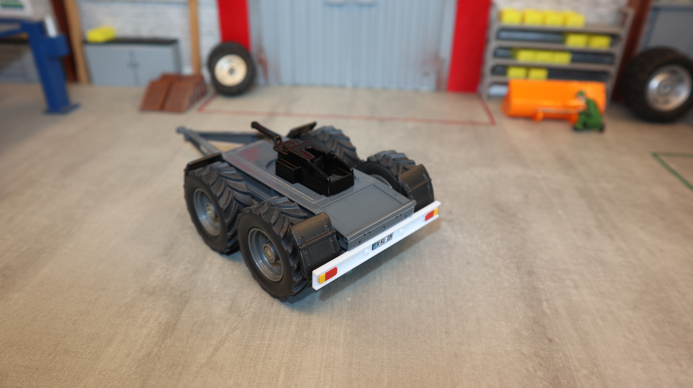 Siku 2887 in 1:32,  Dolly SIGA Duo mit Treckerreifen, NEU in OVP