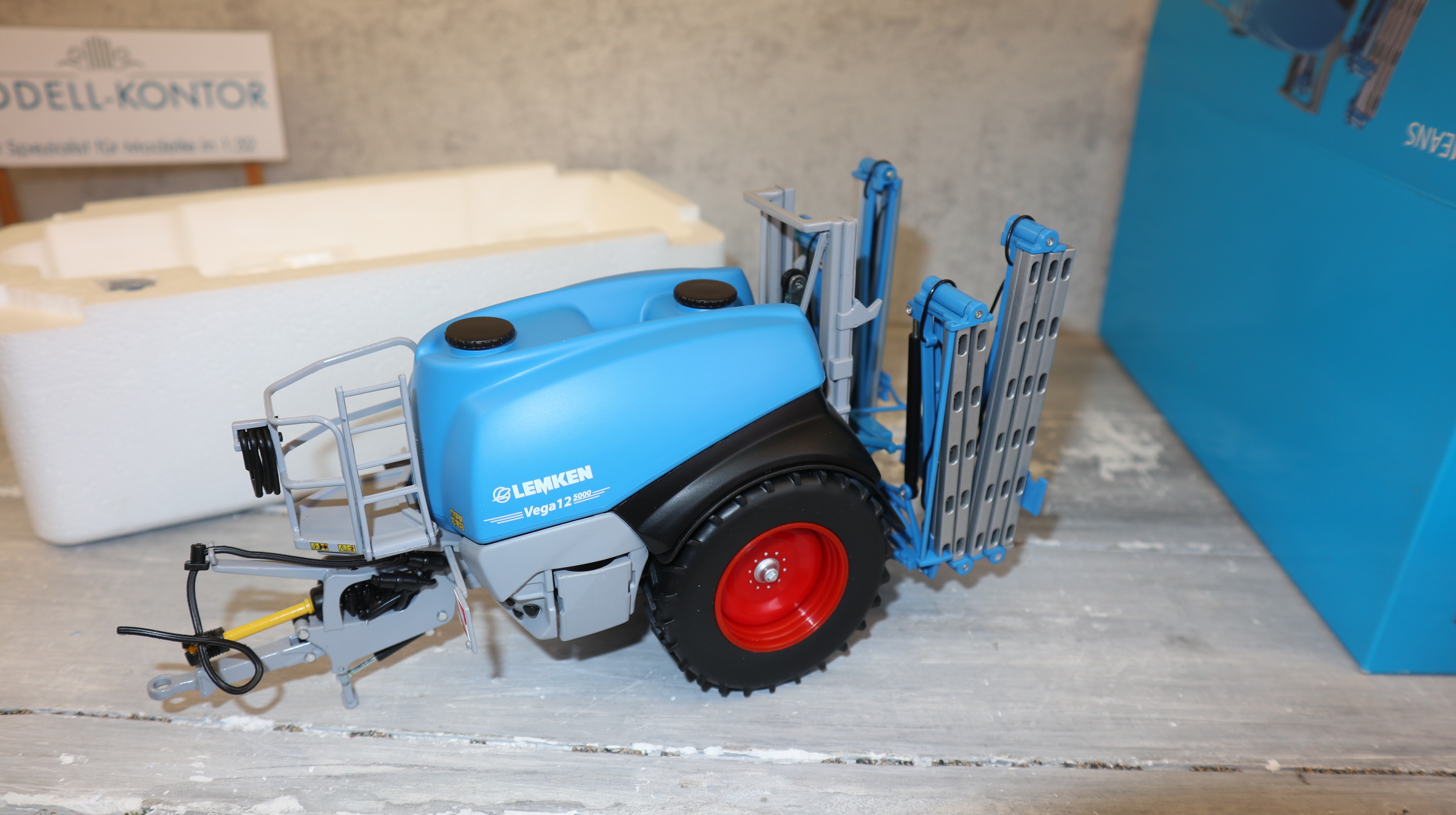 Wiking 0778820 in 1:32, LEMKEN Vega 12 im Händlerkarton, NEU in OVP