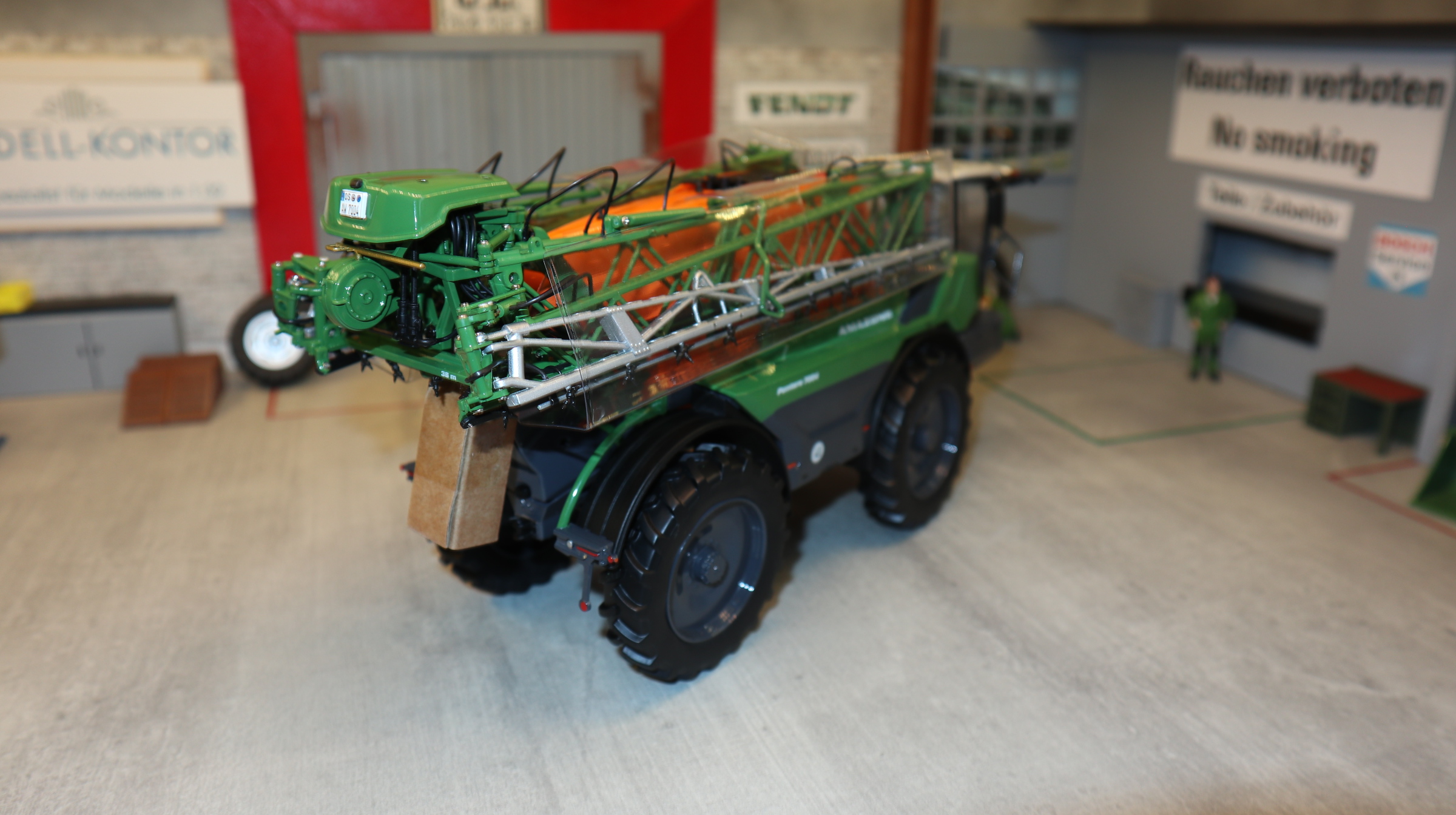 Universal Hobbies UH 6786 in 1:32,  AMAZONE Pantera 7004,  NEU in OVP