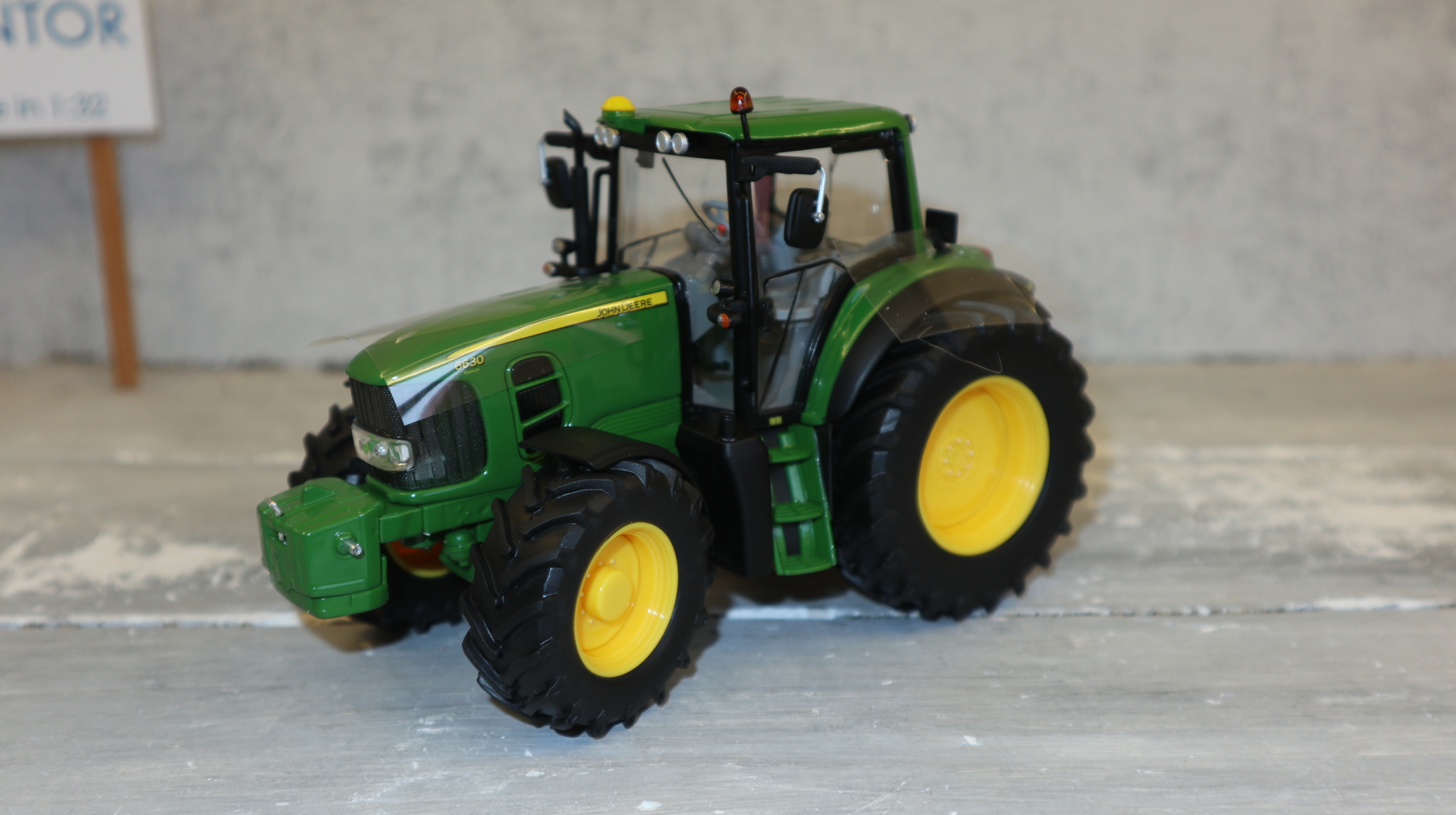 Wiking 877467 in 1:32, John Deere 6630 Premium Sondermodell, NEU in OVP
