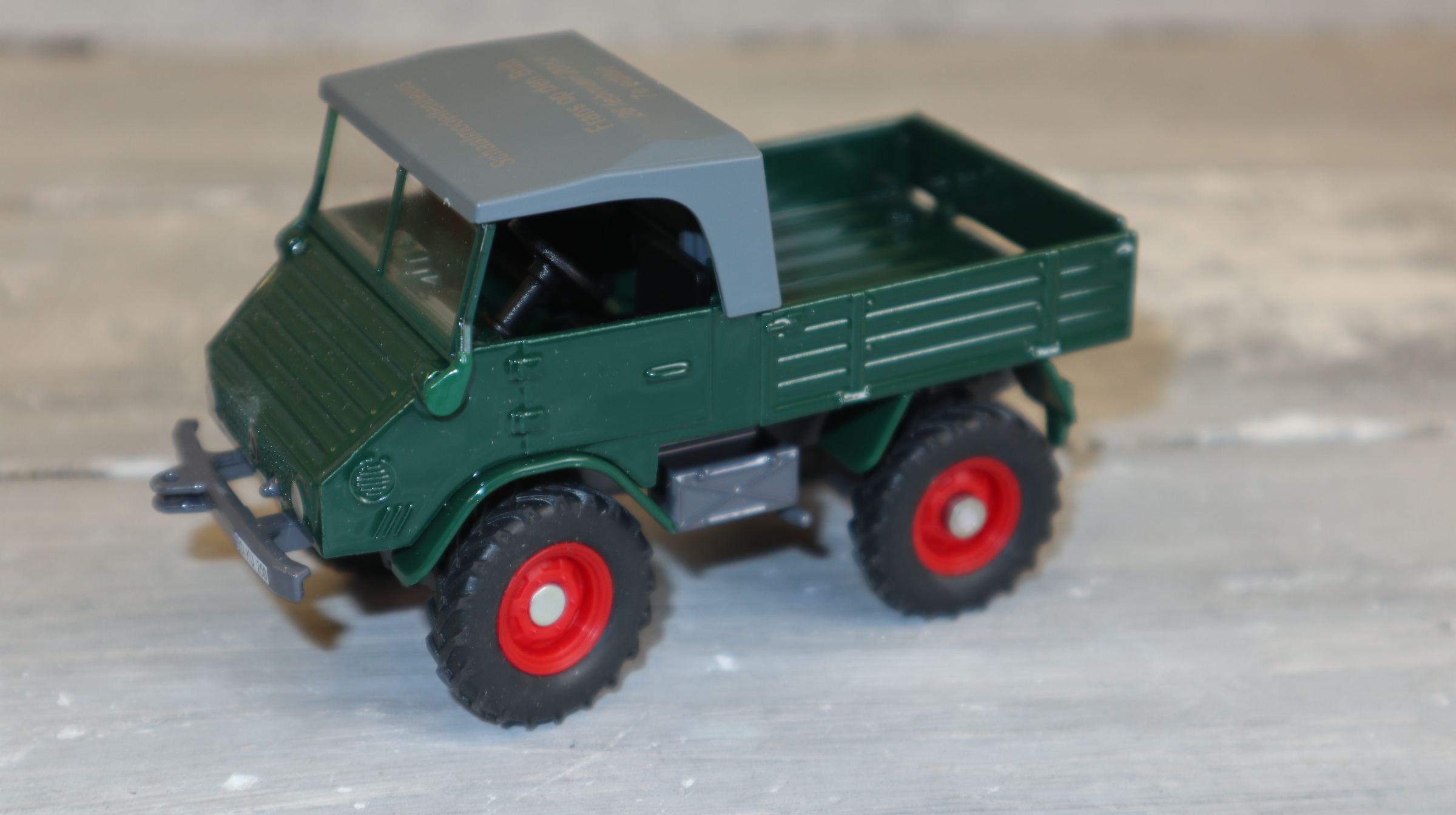 Siku 3450 in 1:32, Unimog 411 Sondermodell "Frans op den Bult" aus 2012, NEU in OVP