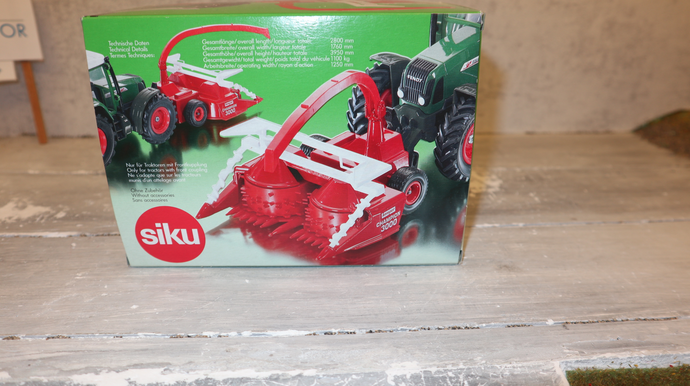 Siku 2267 in 1:32, Feldhäcksler KEMPER Champion