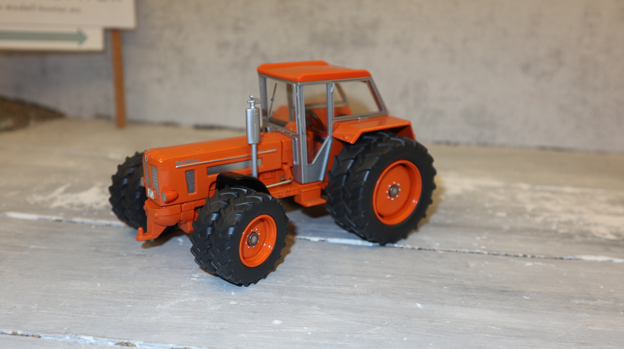 Siku 3469 in 1:32, Schlüter Super 1150V Kommunal, Zwillingsräder,  NEU in OVP