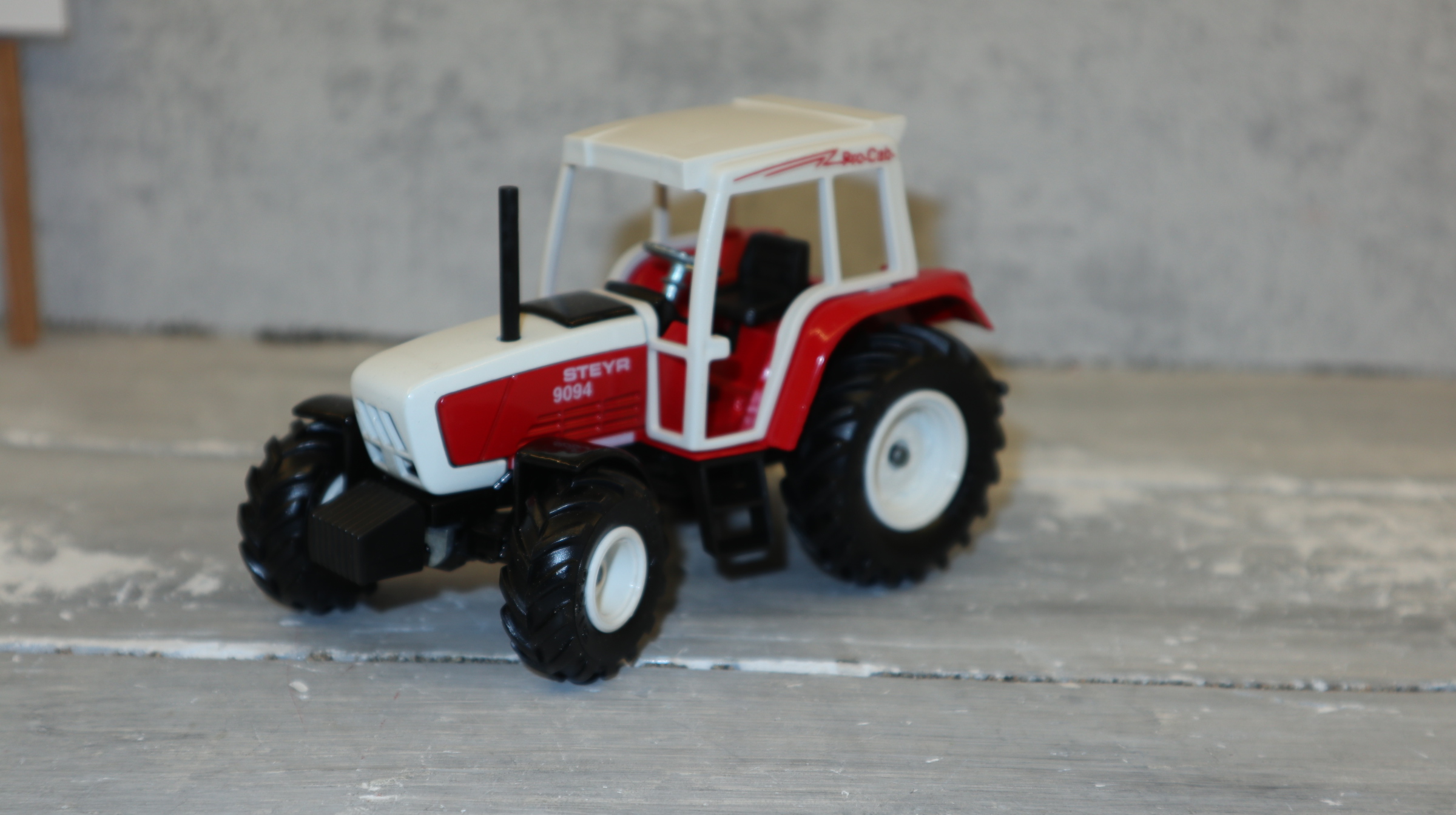 Siku 2864 in 1:32,  Steyr 9094, NEU in OVP