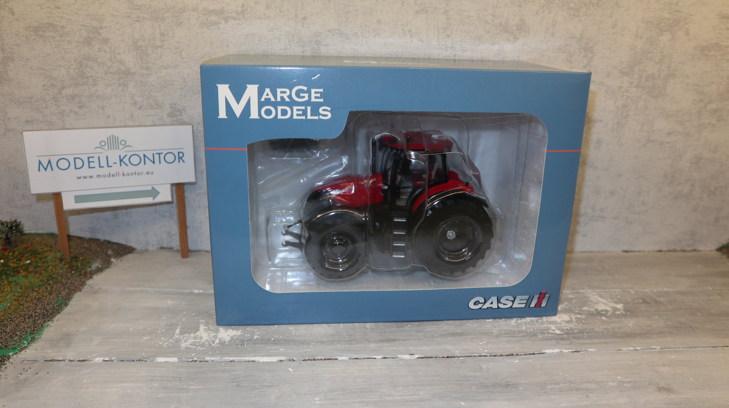 MarGe 2204 in 1:32, Case IH Optum 270 CVX, ROT schwarze Felgen, Sondermodell 400 Stück, NEU in OVP