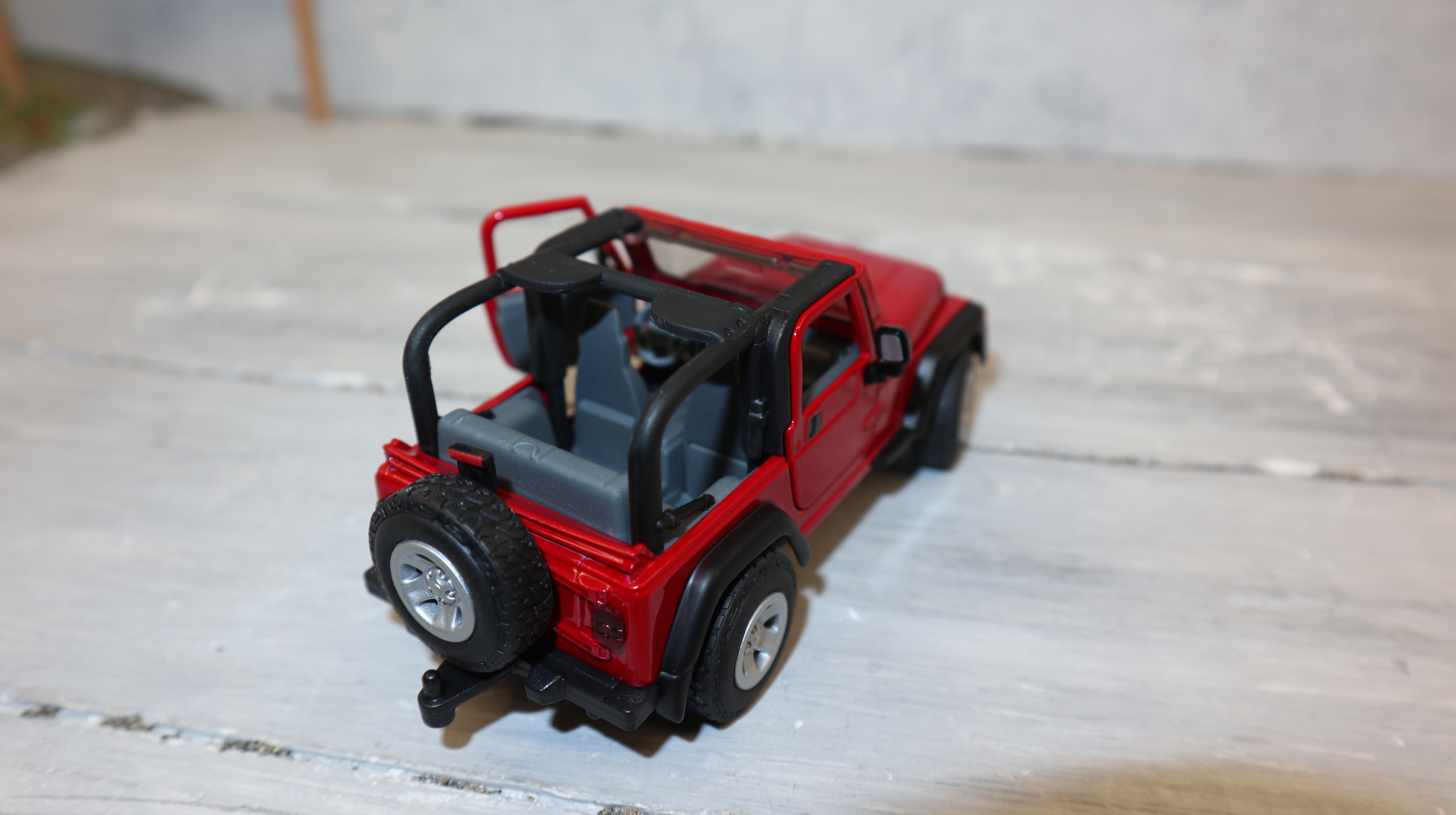 Siku 4870 in 1:32 Jeep Wrangler in rot, NEU in OVP