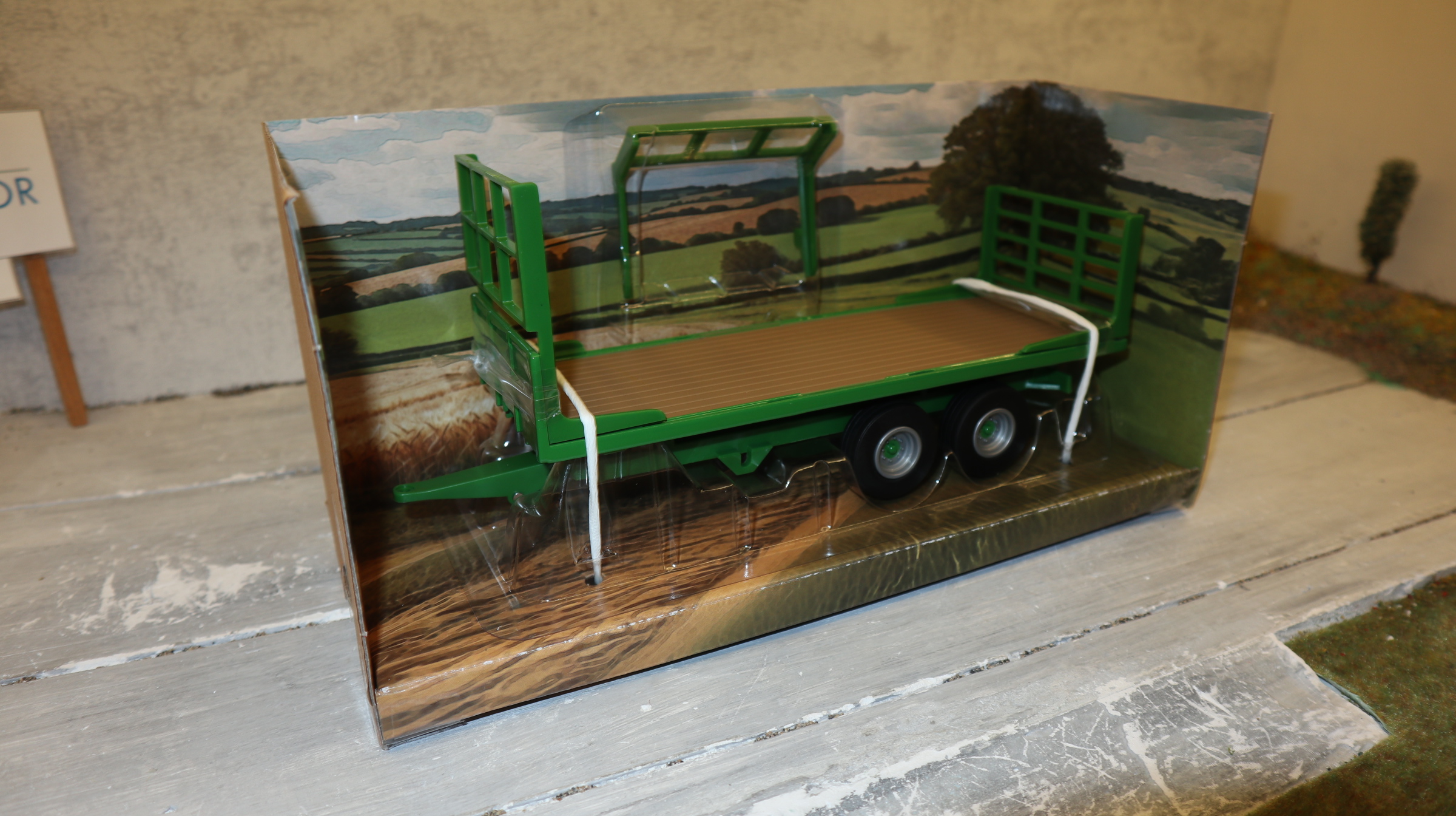 Britains 43414 in 1:32, Flachbett-Anhänger,  NEU in OVP