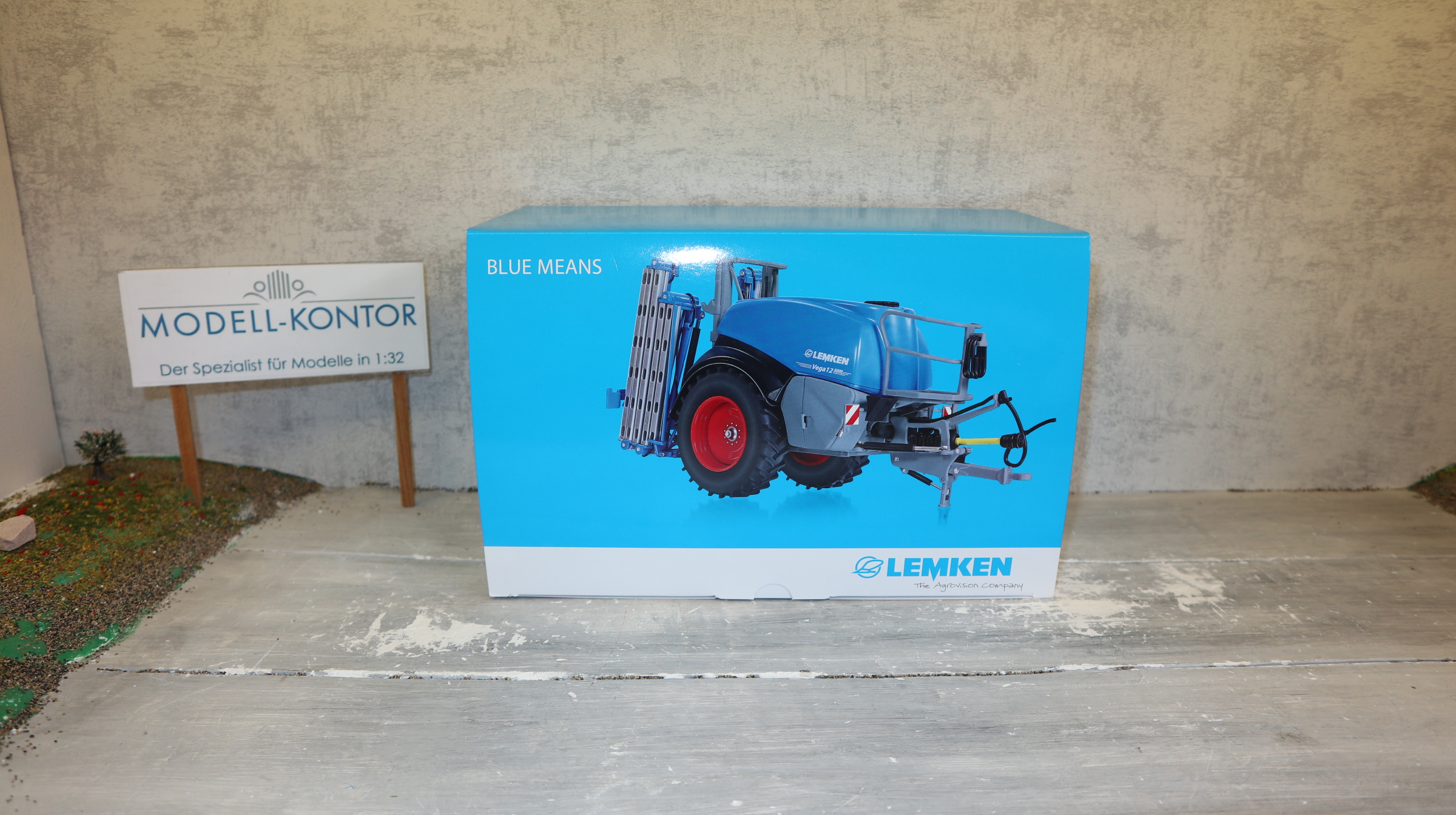 Wiking 0778820 in 1:32, LEMKEN Vega 12 im Händlerkarton, NEU in OVP