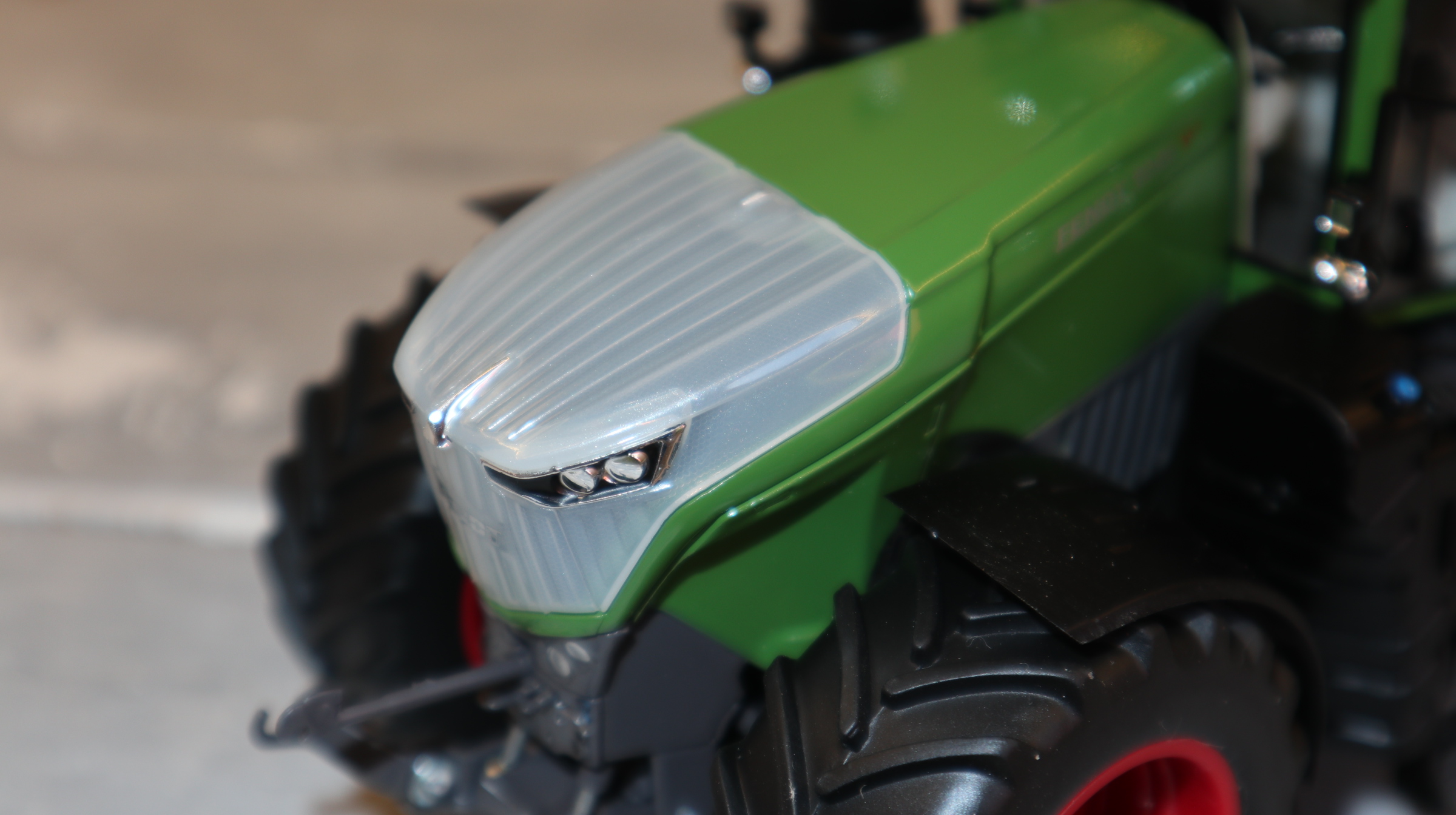 WIKING 077856 in 1:32, Fendt 1046 CHROM, NEU in OVP