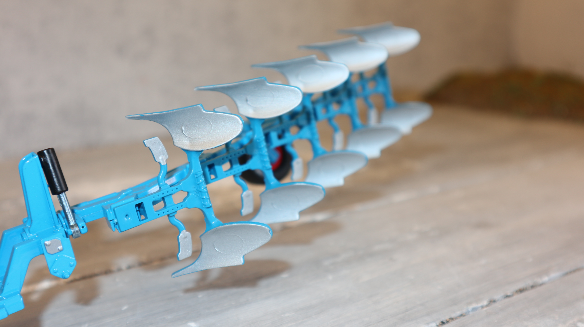 Siku 2051 in 1:32, Volldrehpflug LEMKEN EurOpal 7X,  Werbemodell LEMKEN, NEU in OVP