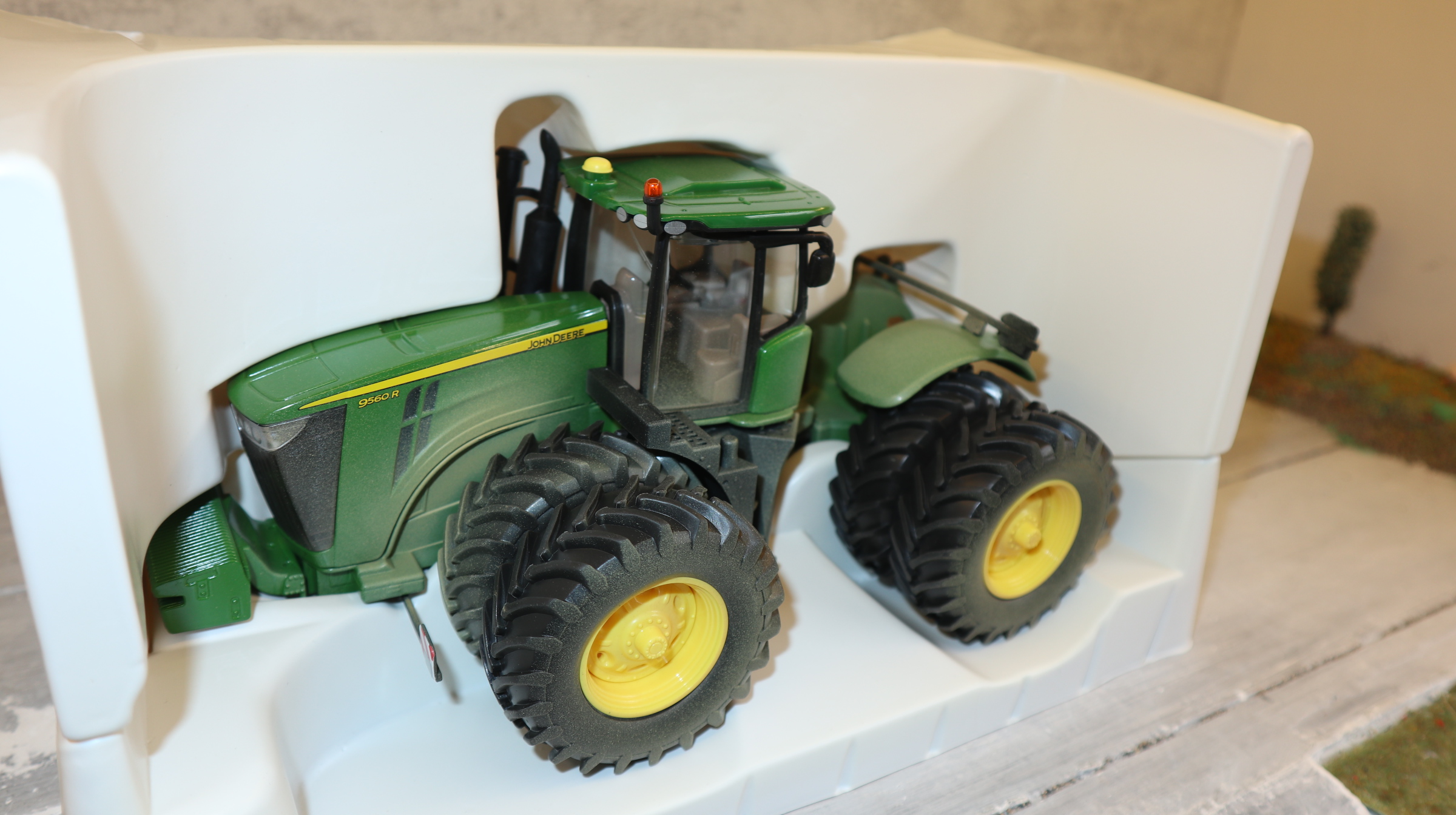 Siku 3276 in 1:32, John Deere 9560 R Agritechnica 2015 DIRTY, NEU in OVP