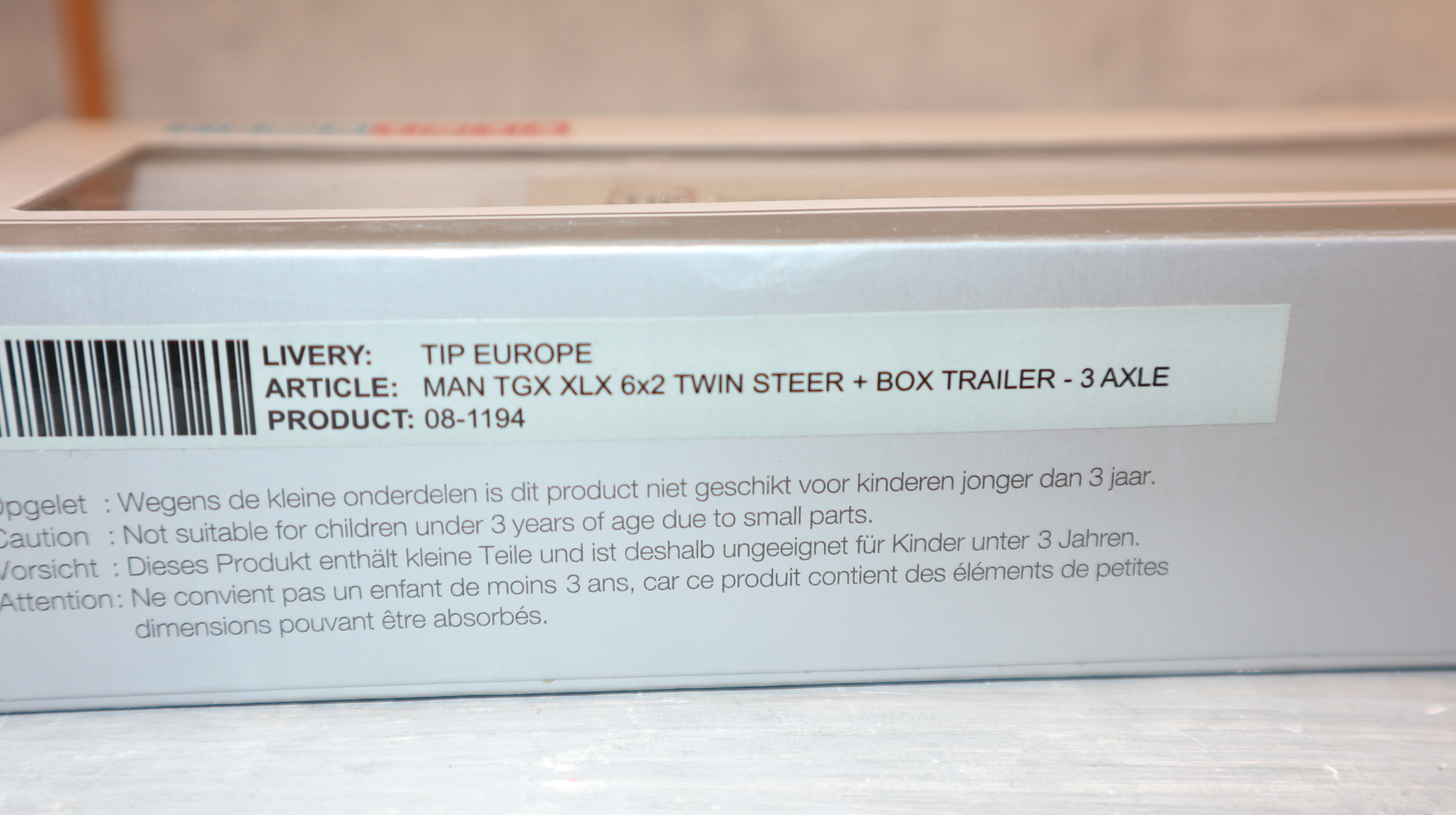 WSI TEMA Toys 08-1194 in 1:87, MAN TGX 6x2 mit Kofferauflieger TIP Trailer Service