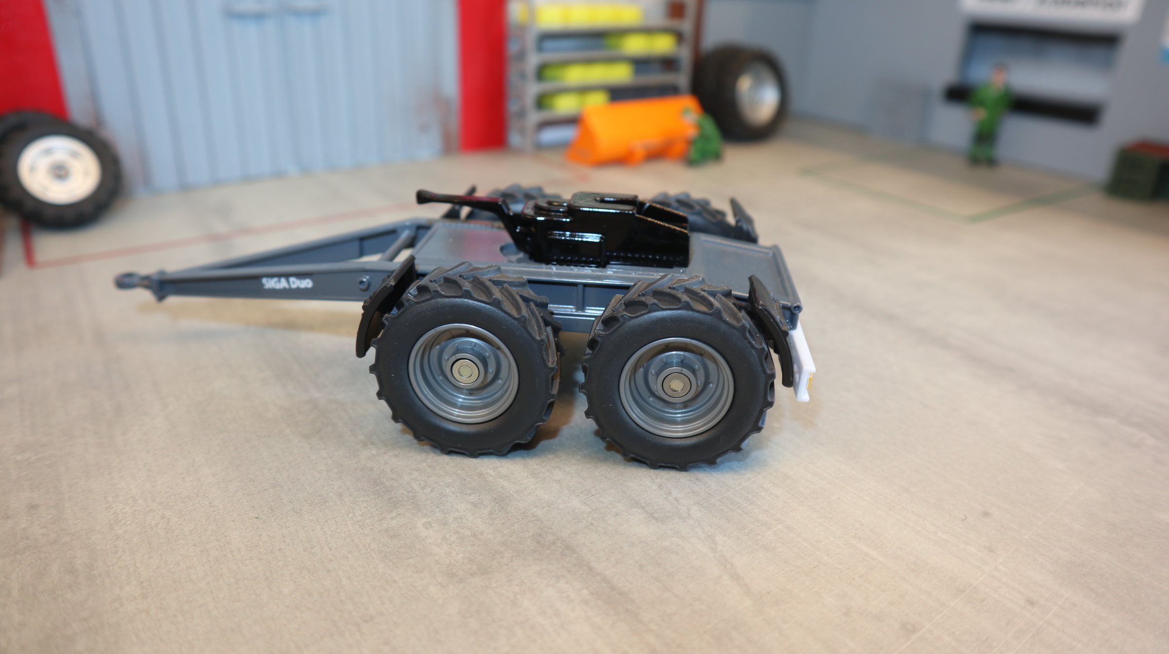 Siku 2887 in 1:32,  Dolly SIGA Duo mit Treckerreifen, NEU in OVP