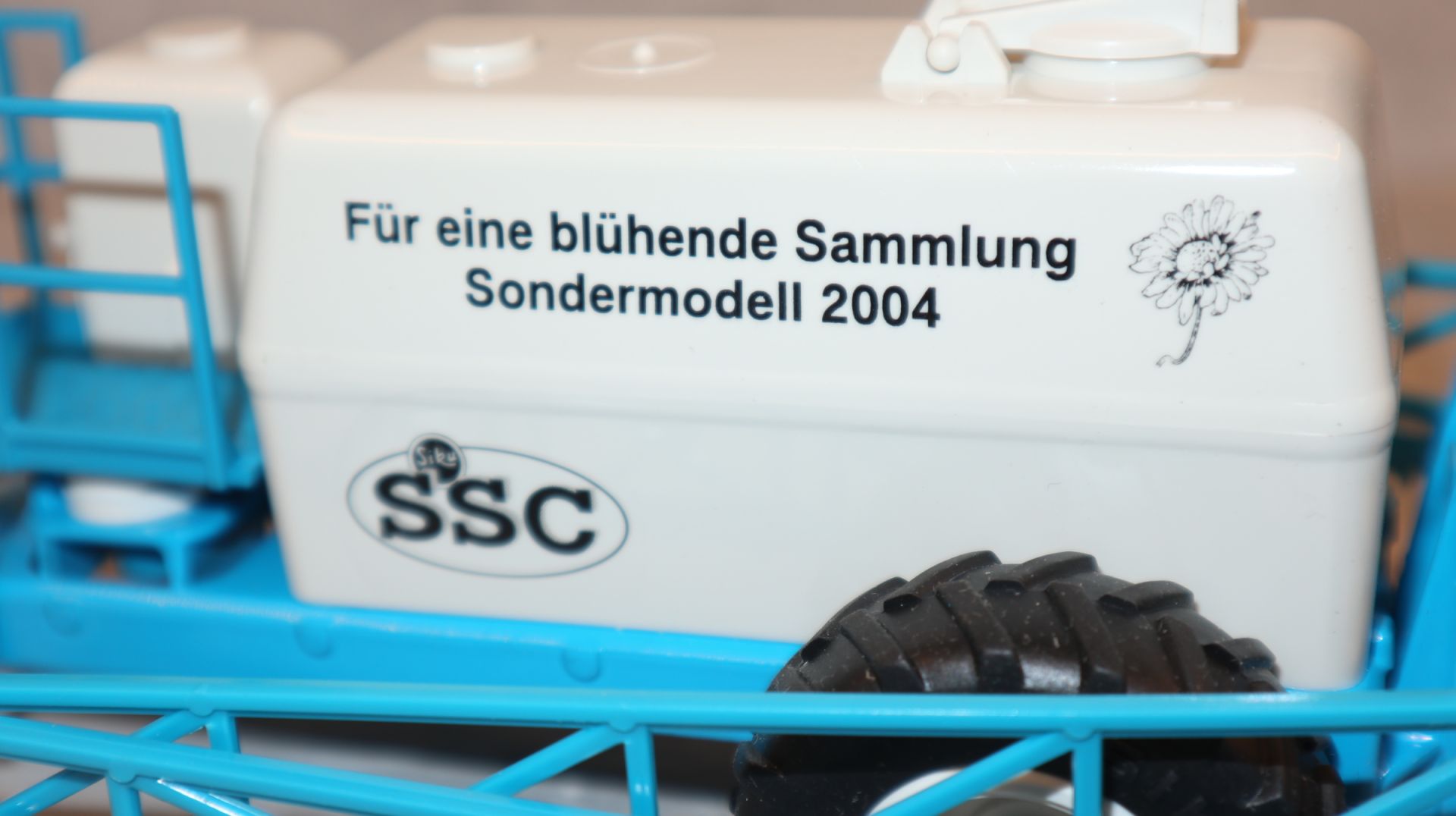 Siku Farmer Modellfahrzeug Hänger-Feldspritze Amazon UG 4500 Nov